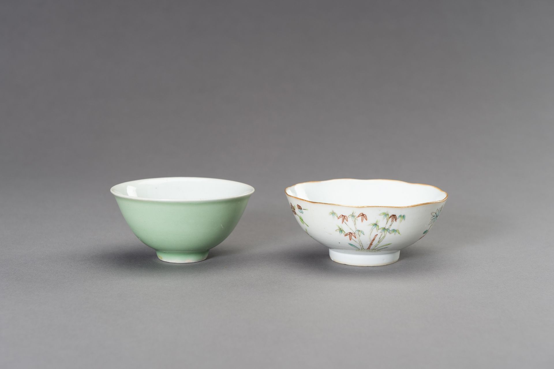 A MIXED LOT WITH SIX PORCELAIN BOWLS, REPUBLIC PERIOD OR LATER - Image 11 of 24