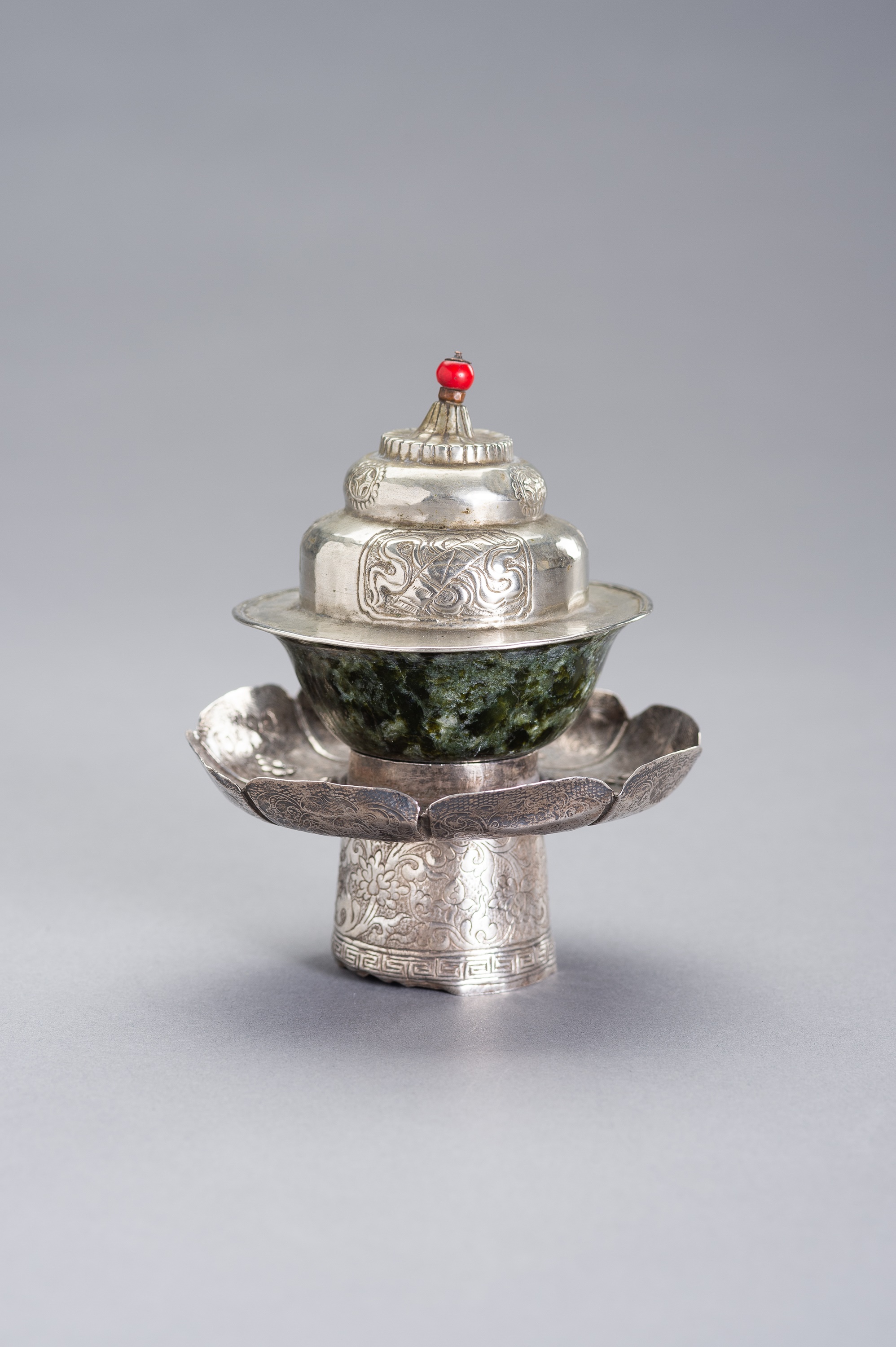 A SILVER AND JADE BUTTER TEA SET - Image 7 of 12