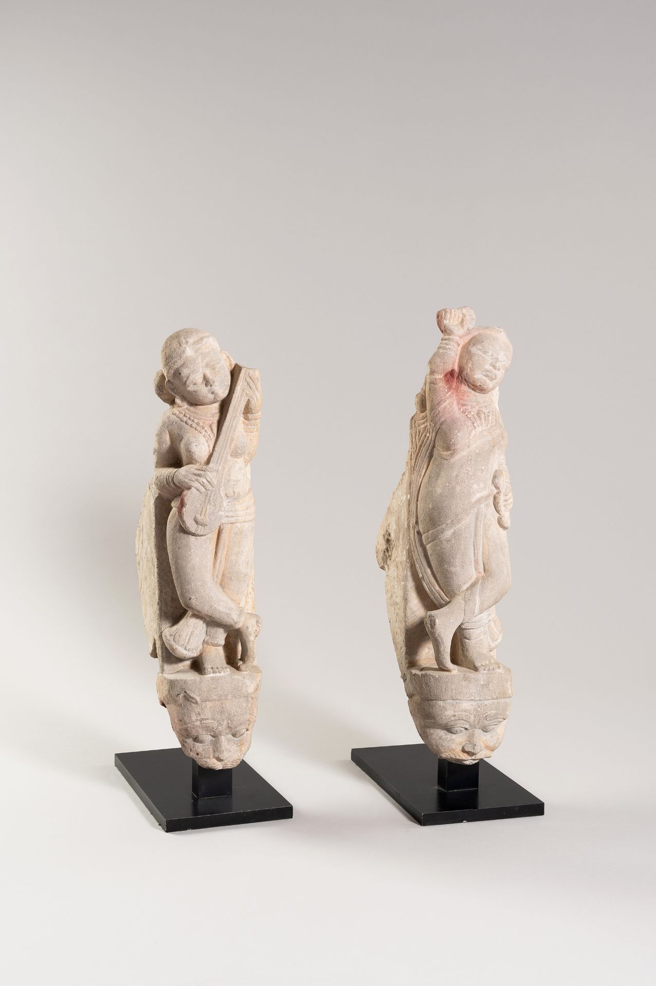 A PAIR OF ALASAKANYA SCULPTURES, 17th CENTURY - Image 2 of 17