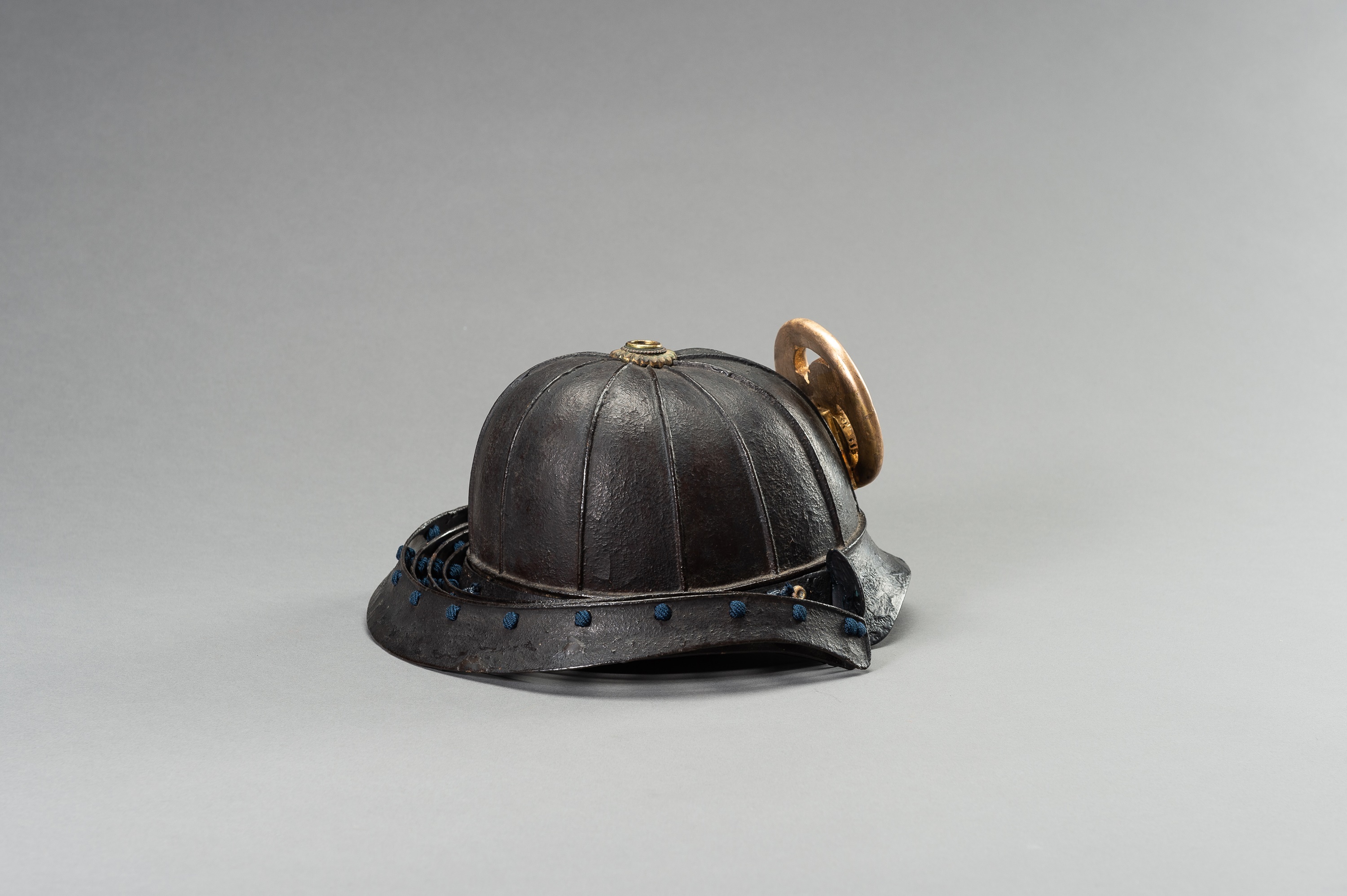 AN IRON KABUTO (HELMET) - Image 9 of 12