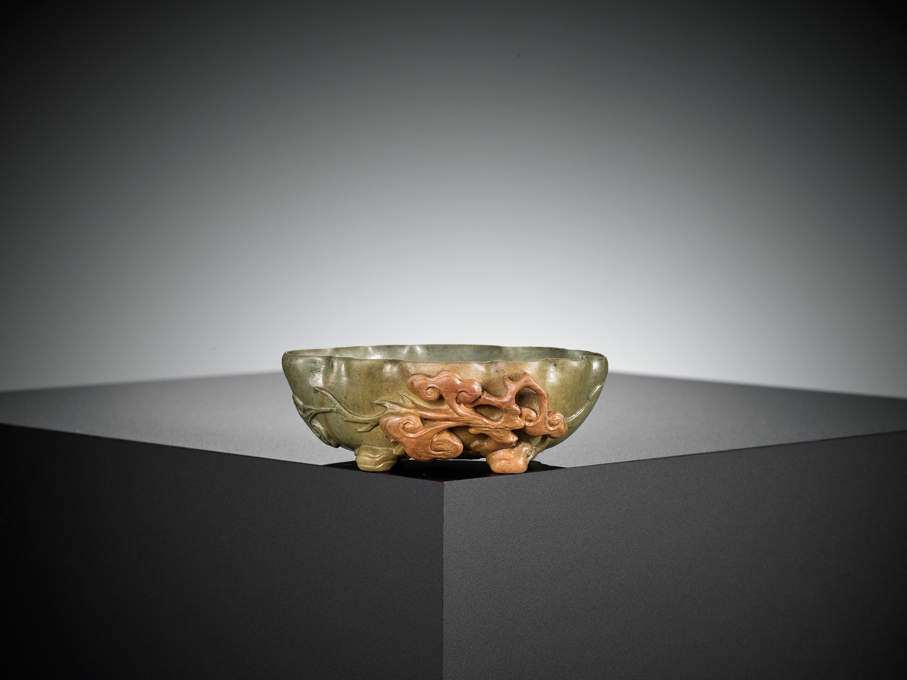 A DUAN STONE 'BAT AND LINGZHI' WASHER, QING DYNASTY - Image 12 of 13