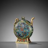 A CLOISONNE ENAMEL MINIATURE MOONFLASK, BIANHU, LATE MING DYNASTY