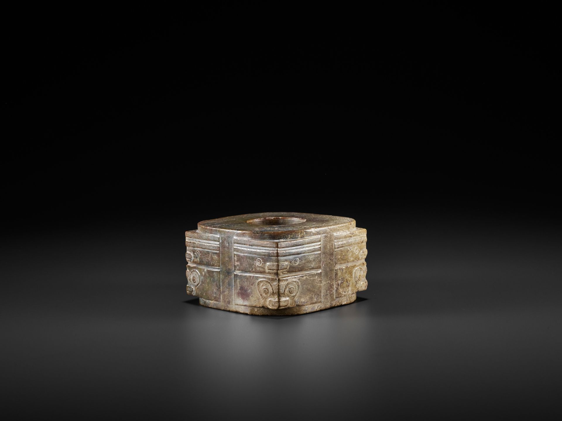 A RARE AND MASSIVE MOTTLED JADE CONG, LIANGZHU CULTURE - Image 6 of 13