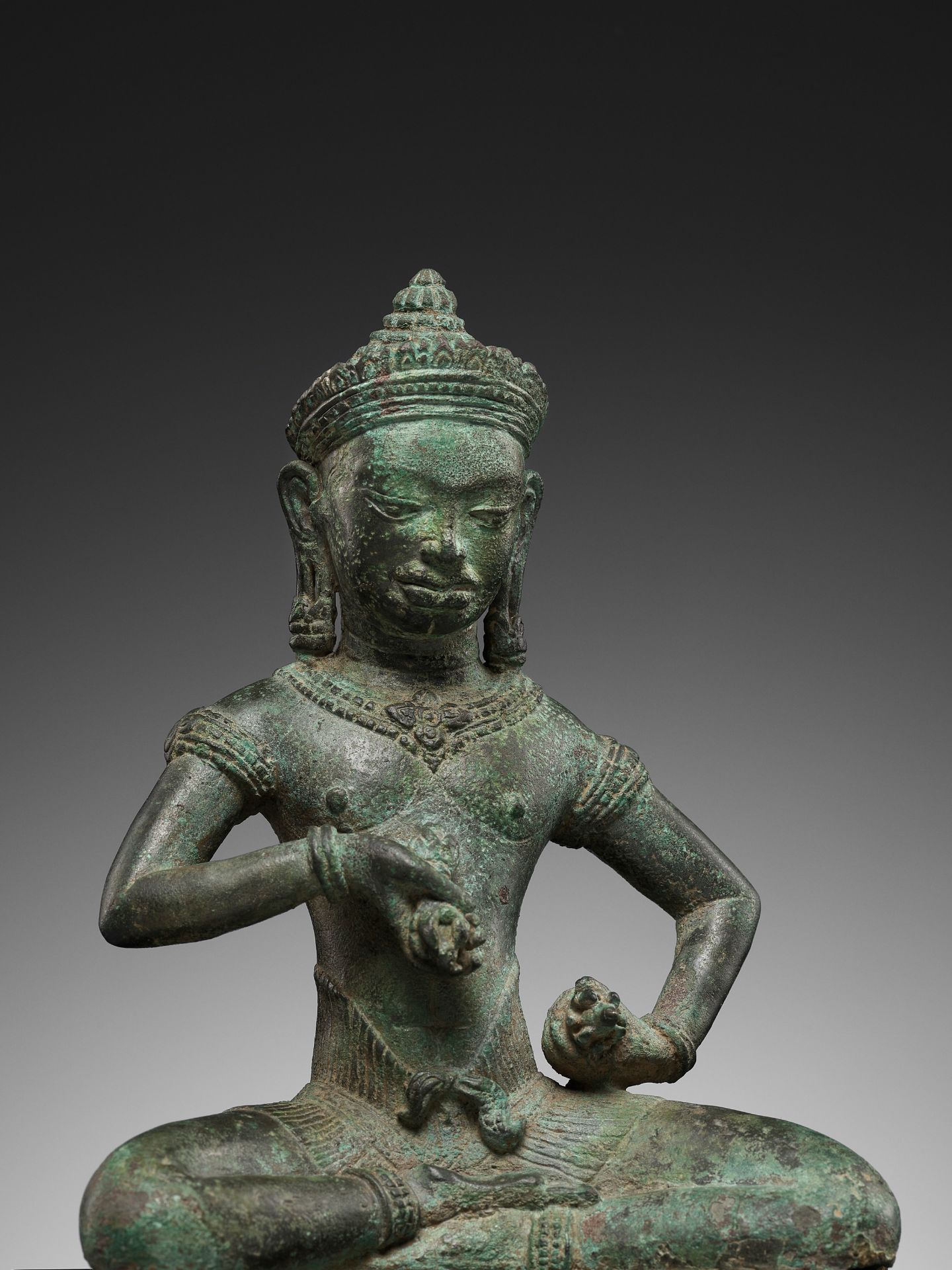 A BRONZE FIGURE OF VAJRASATTVA, BAYON STYLE, ANGKOR PERIOD