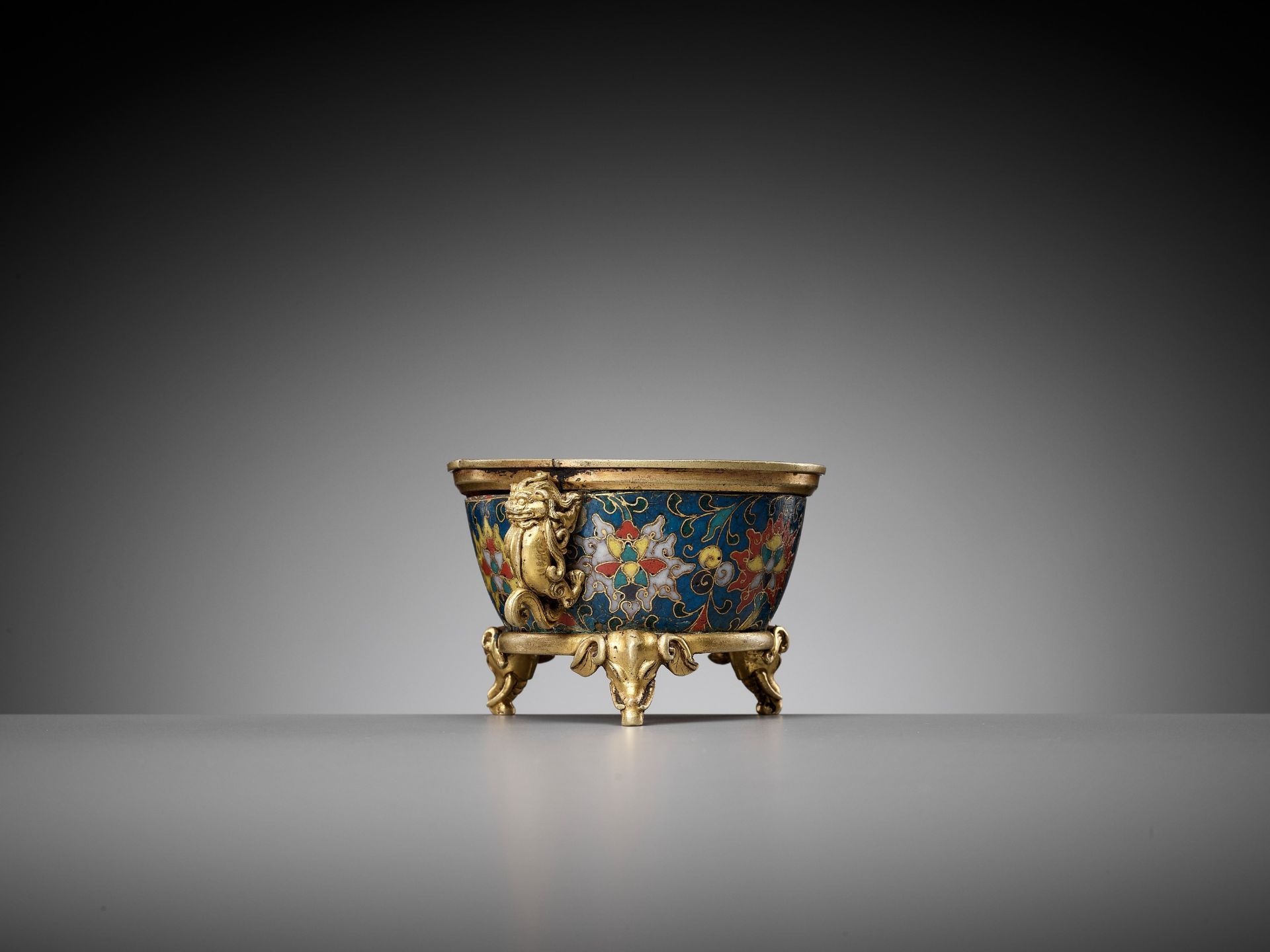 A CLOISONNE ENAMEL AND GILT BRONZE 'LOTUS' CENSER, JINGTAI MARK, MING DYNASTY - Image 9 of 15