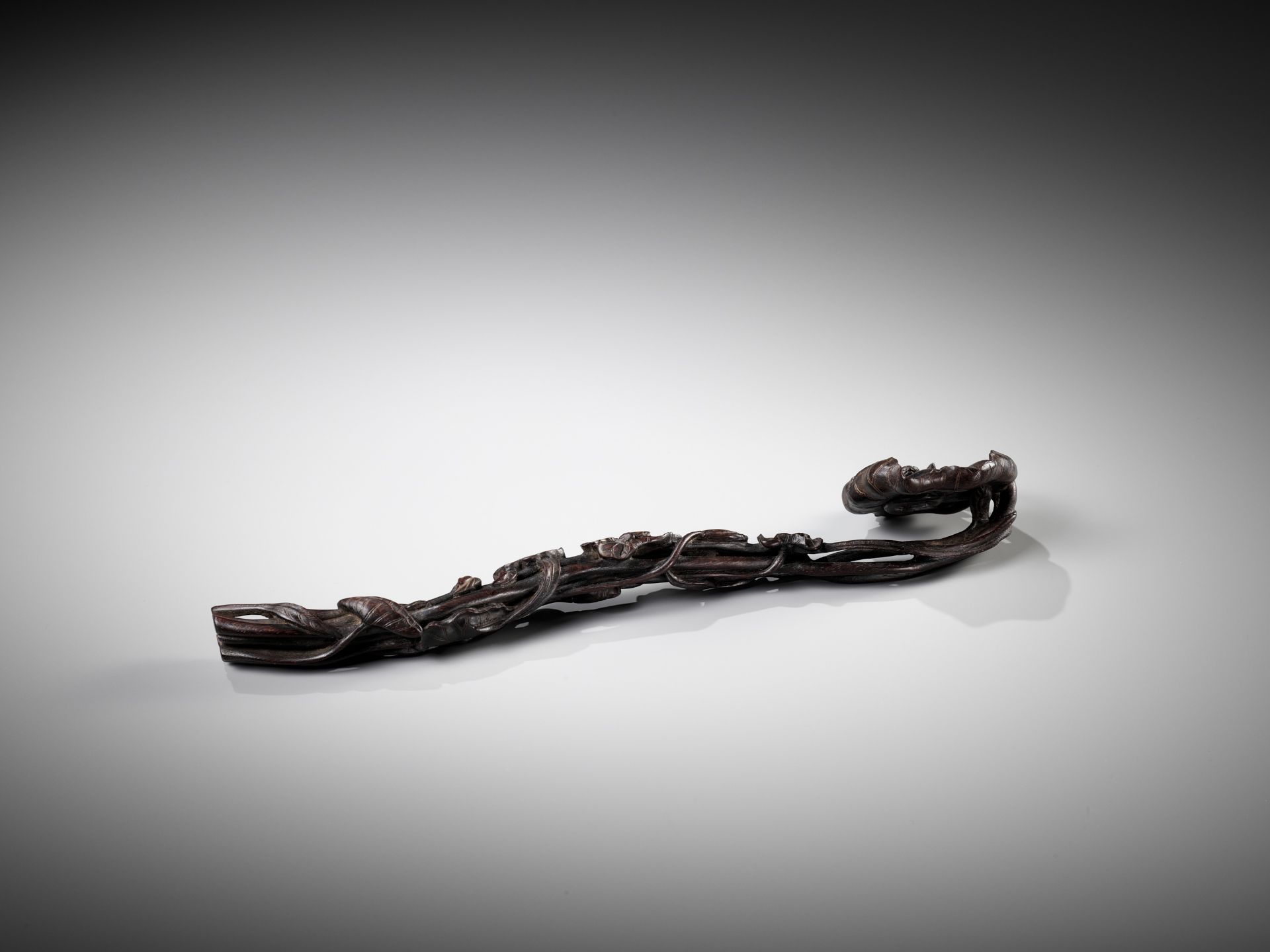 A ZITAN WOOD 'LOTUS' RUYI SCEPTER, PROBABLY IMPERIAL - Image 10 of 13