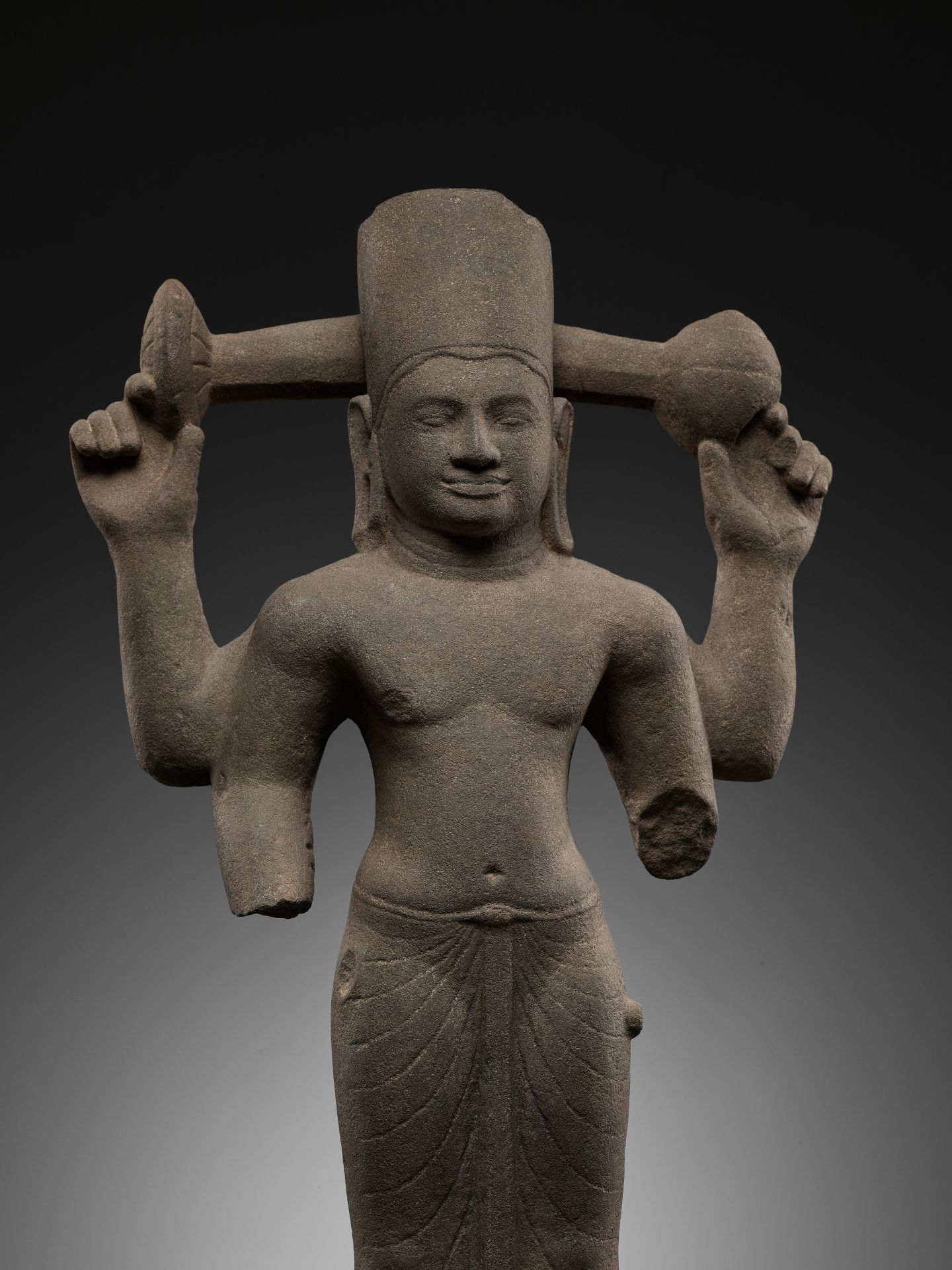 A STONE FIGURE OF VISHNU, PRE-ANGKOR PERIOD, PHNOM DA STYLE - Image 11 of 11