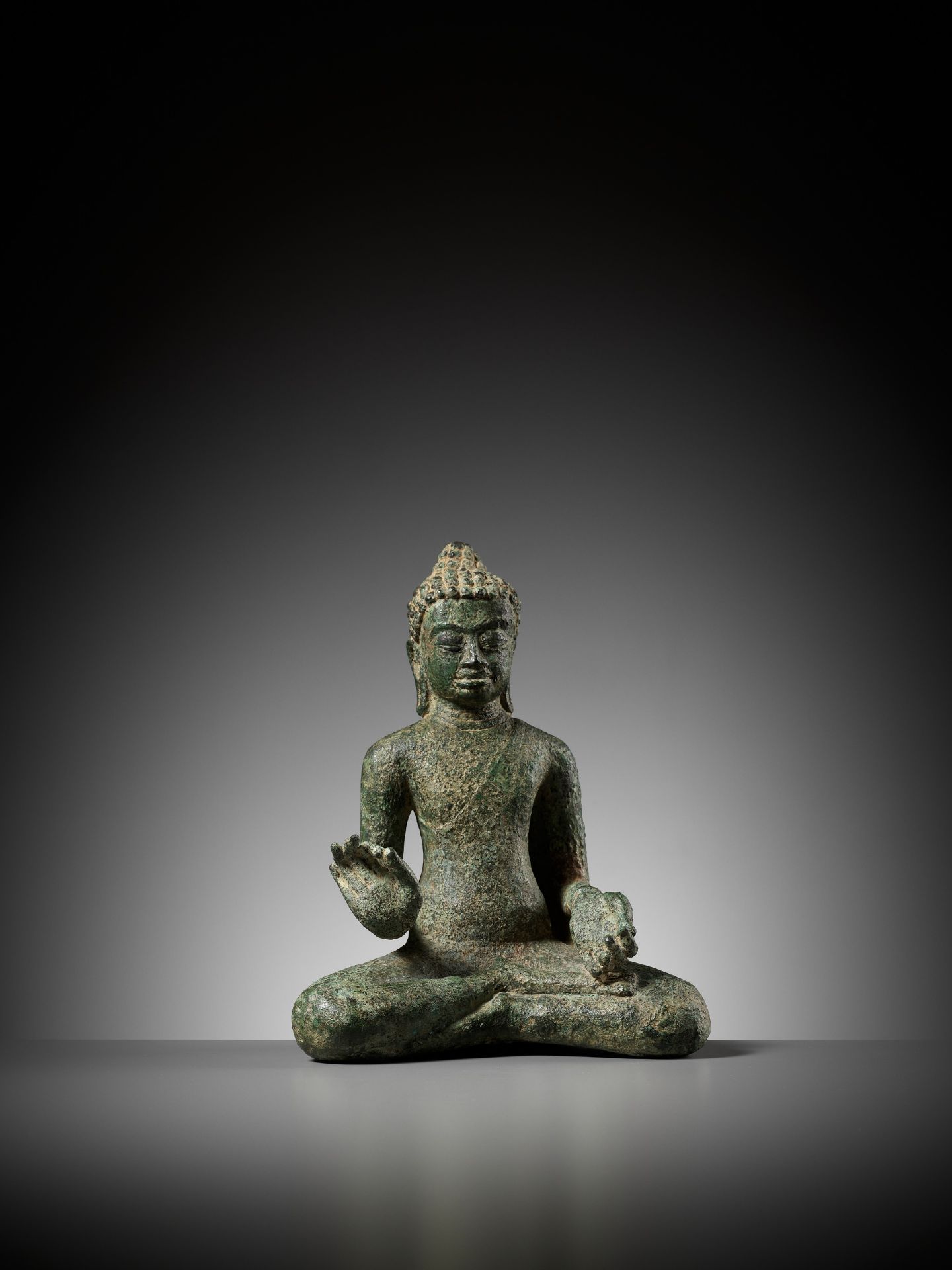 A BRONZE FIGURE OF BUDDHA, MON-DVARAVATI PERIOD - Image 10 of 11