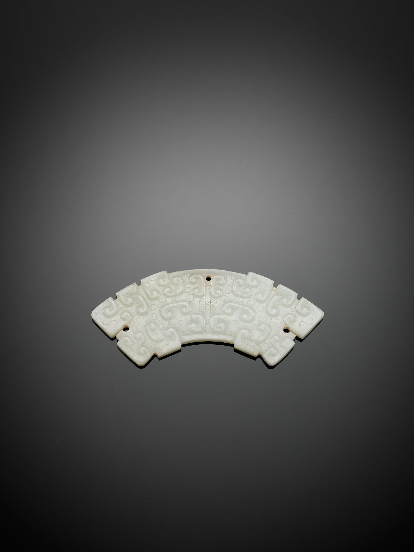 A WHITE JADE PENDANT, HUANG, EASTERN ZHOU DYNASTY - Image 2 of 8