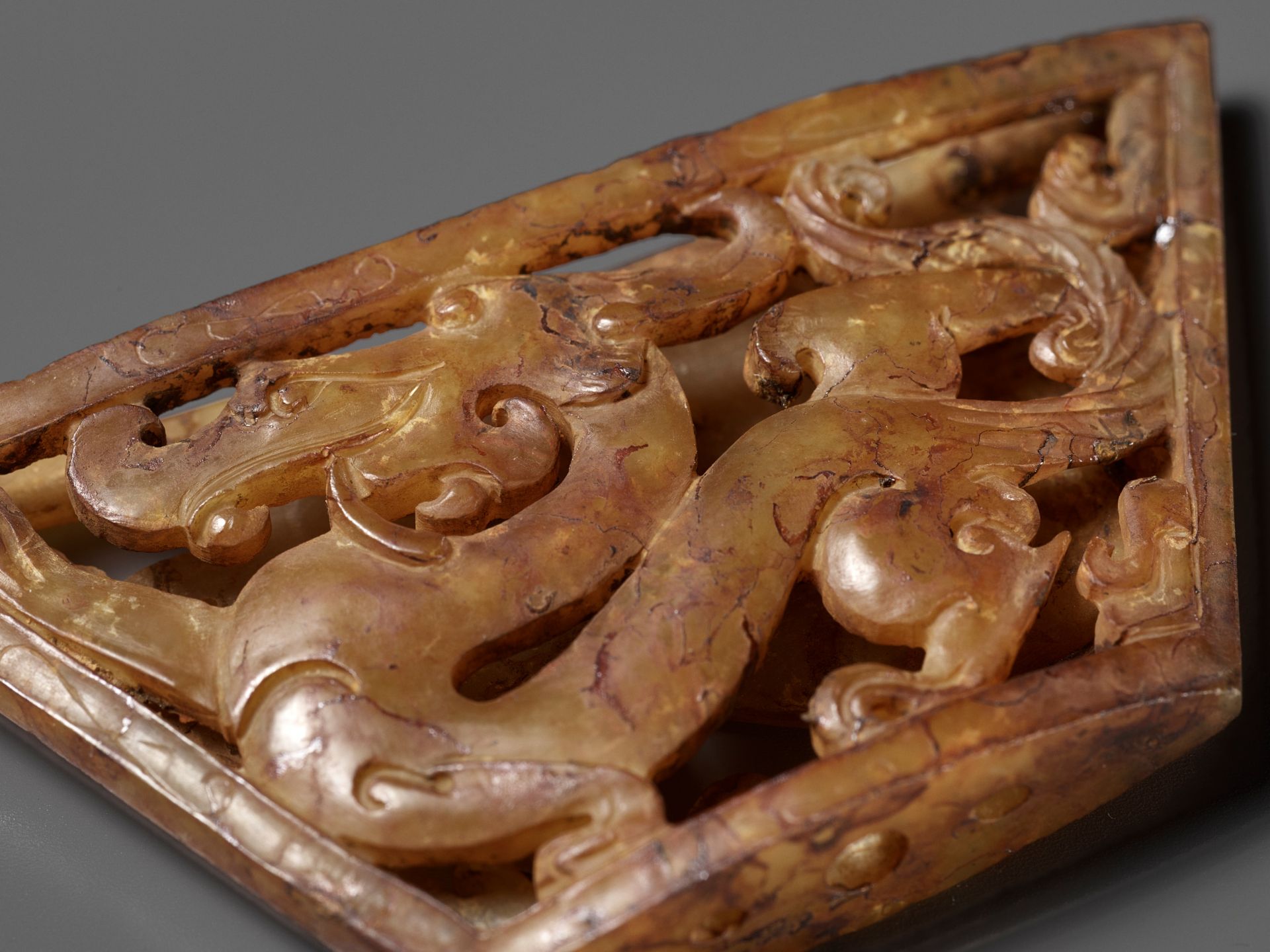 A RARE AND COMPLETE SET OF FOUR JADE OPENWORK SWORD FITTINGS, WESTERN HAN DYNASTY - Image 28 of 29
