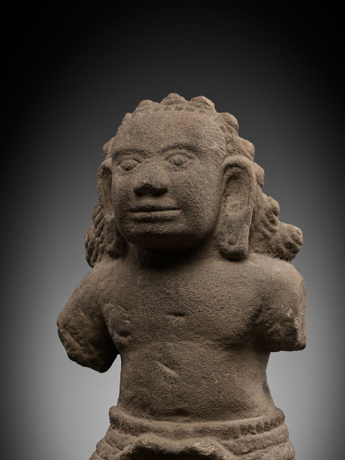 AN EXPRESSIVE SANDSTONE FIGURE OF A RAKSHASA, ANGKOR PERIOD, KOH KER STYLE - Image 10 of 11