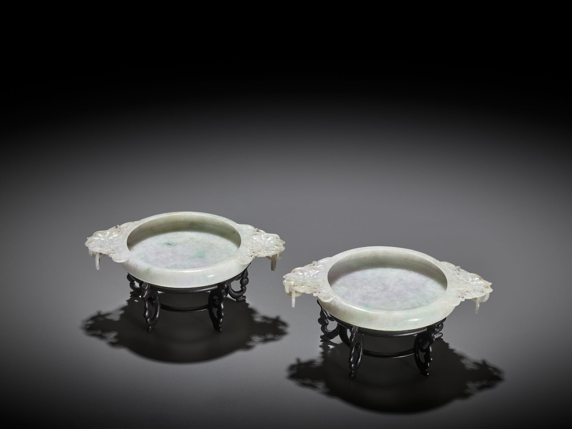 A PAIR OF RARE MUGHAL-STYLE JADEITE MARRIAGE BOWLS, LATE QING DYNASTY - Image 12 of 12