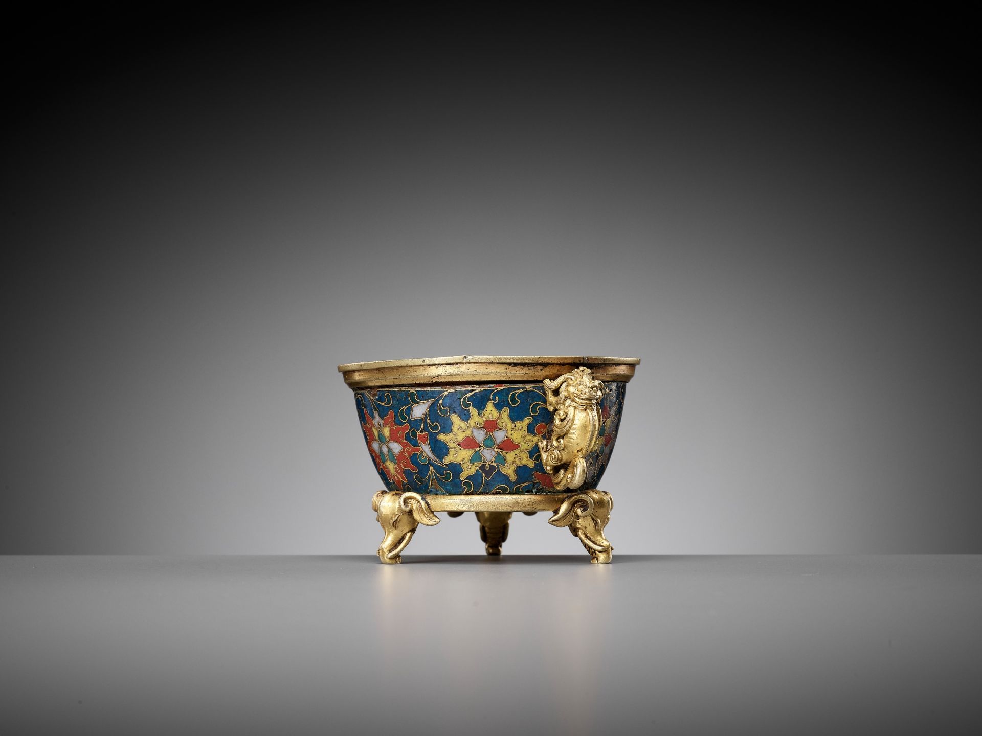 A CLOISONNE ENAMEL AND GILT BRONZE 'LOTUS' CENSER, JINGTAI MARK, MING DYNASTY - Image 8 of 15