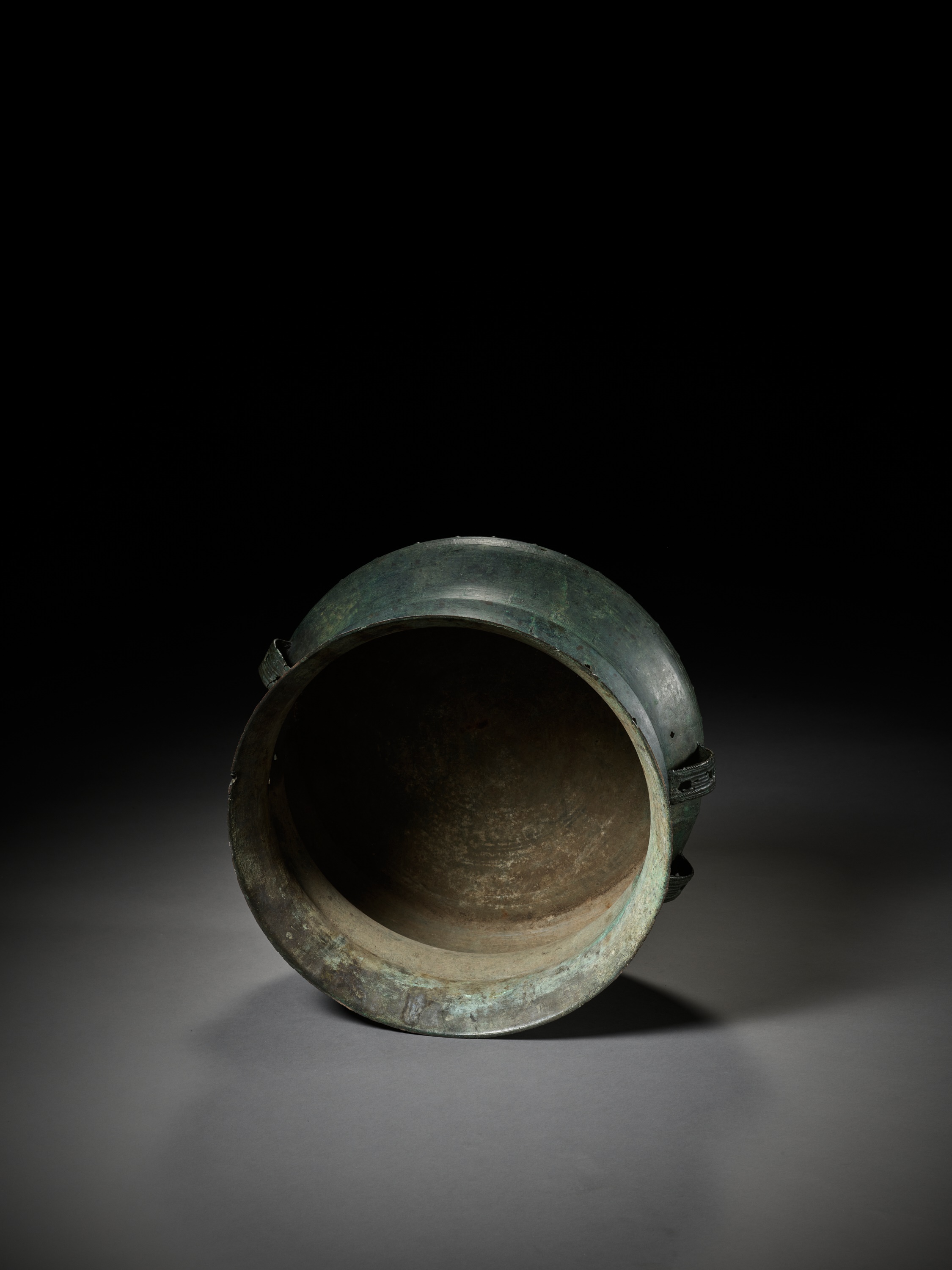 A BRONZE DRUM, HAN DYNASTY - Bild 10 aus 10