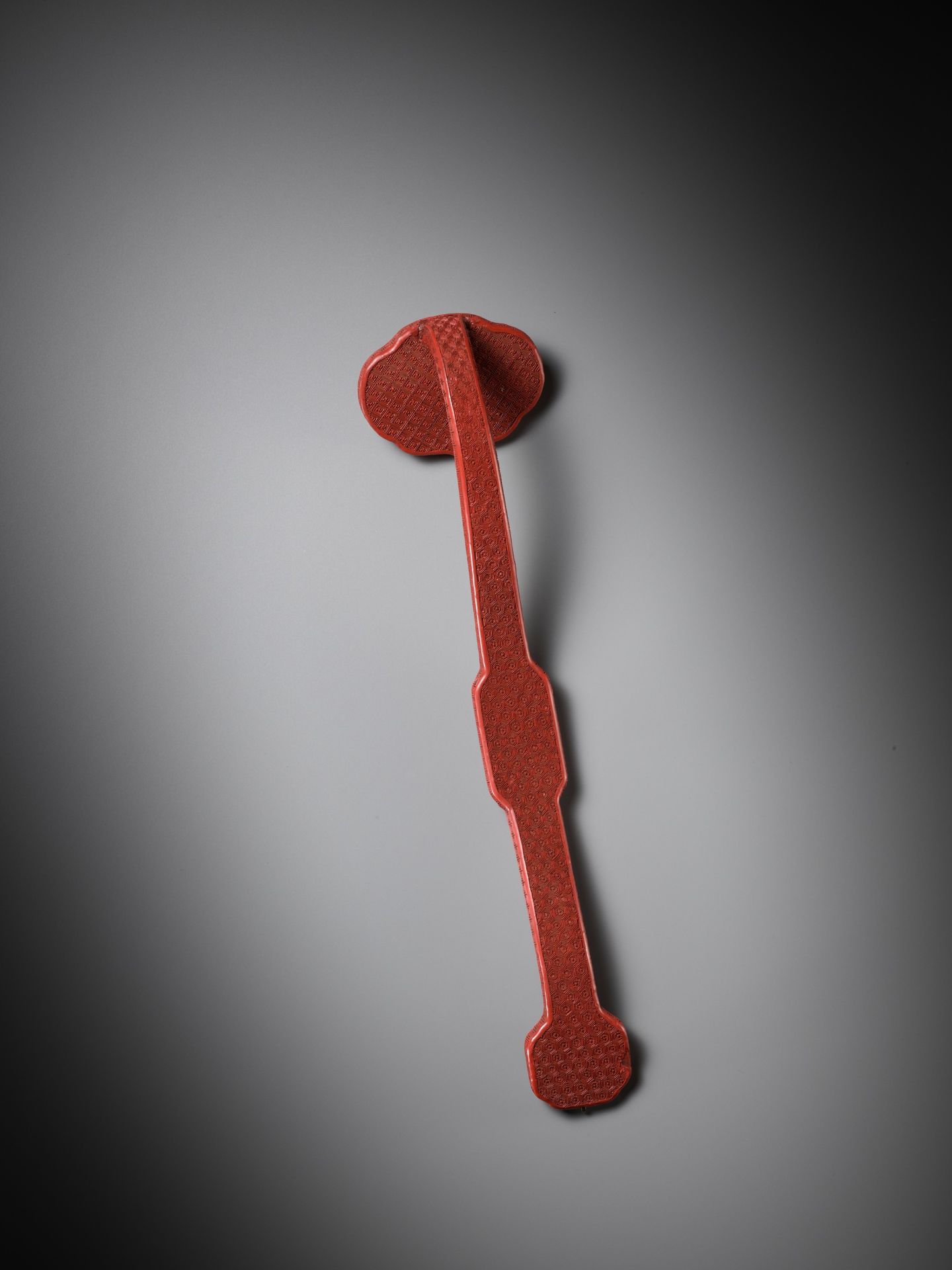 A CARVED CINNABAR LACQUER 'BAJIXIANG' RUYI SCEPTER, QING DYNASTY - Image 9 of 10