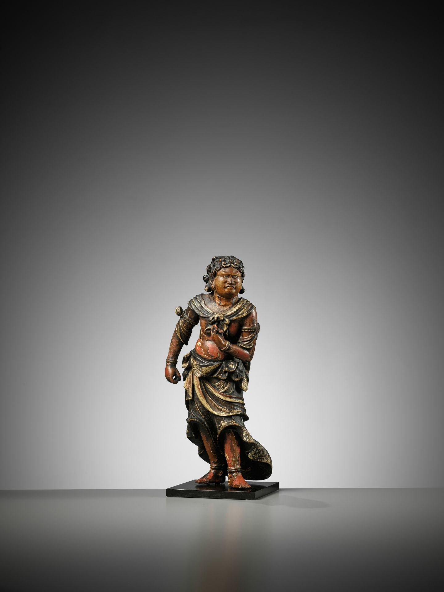 A POLYCHROME WOOD FIGURE OF SEITAKA DOJI - Image 2 of 14