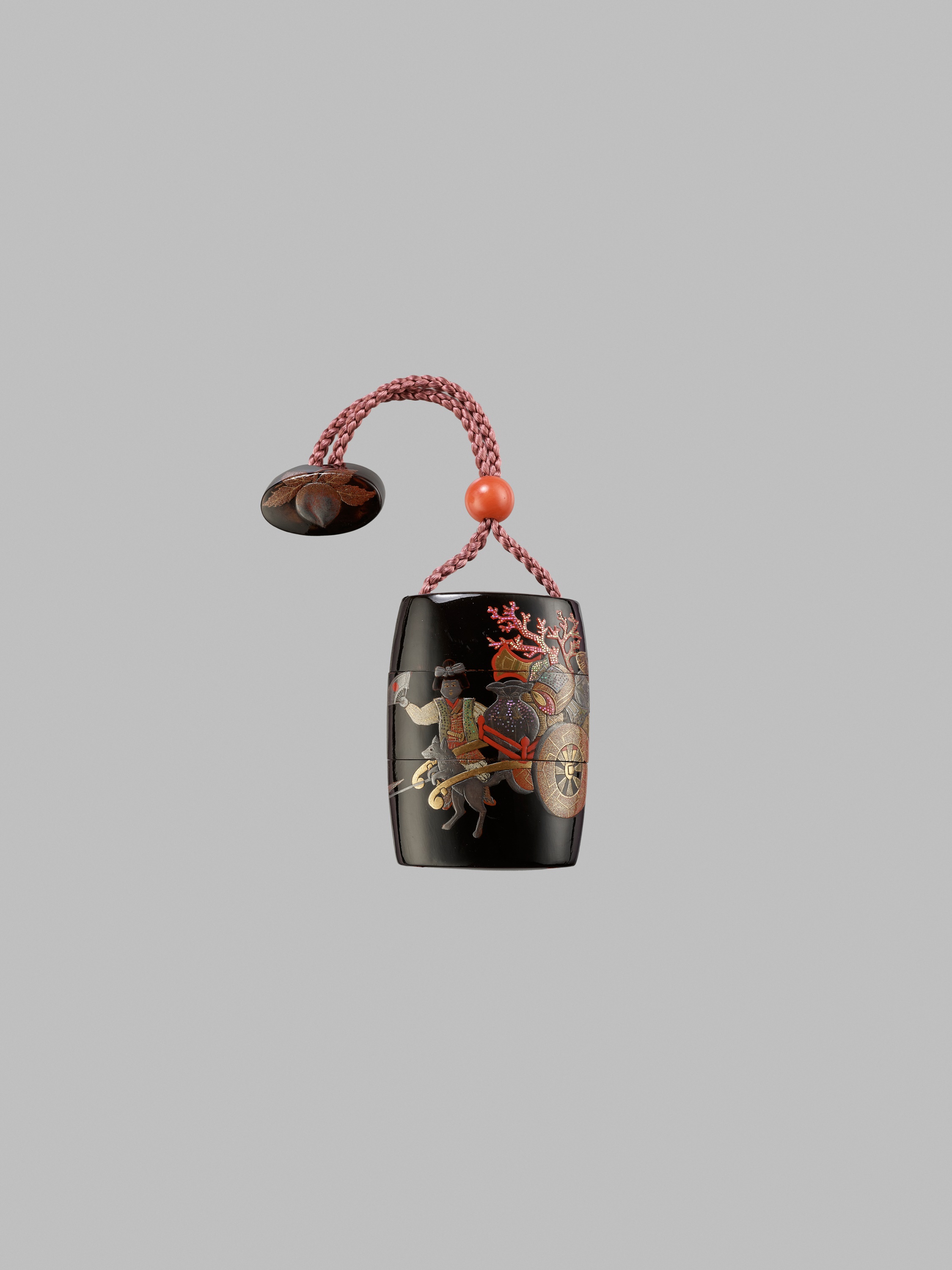 BIHO: A LACQUER TWO-CASE INRO DEPICTING MOMOTARO WITH HIS ANIMAL COMPANIONS AND TREASURE - Image 6 of 6