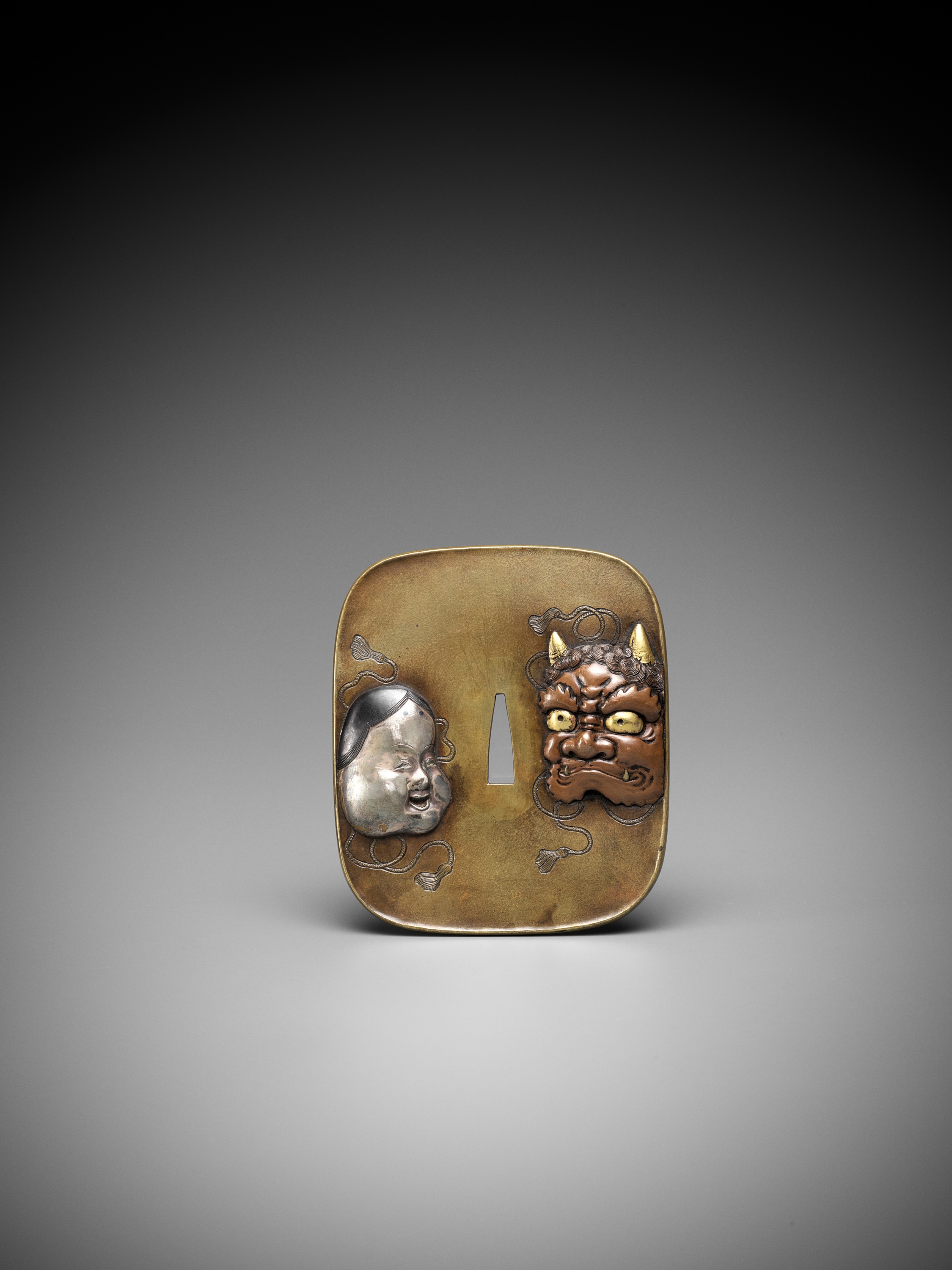 A FINE BAKUMATSU SENTOKU TSUBA WITH NOH MASKS - Image 8 of 8