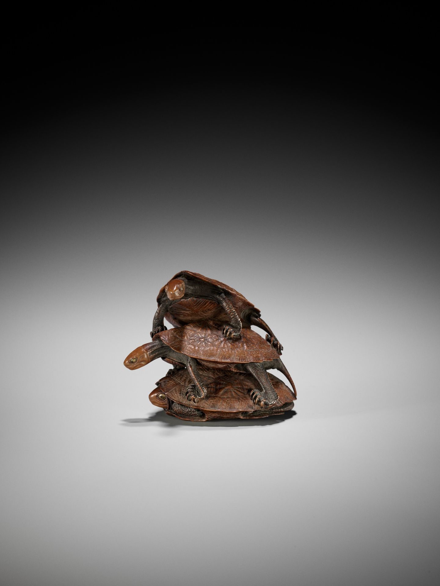 DORAKU: A SUPERB WOOD OKIMONO OF THREE TURTLES - Image 8 of 11