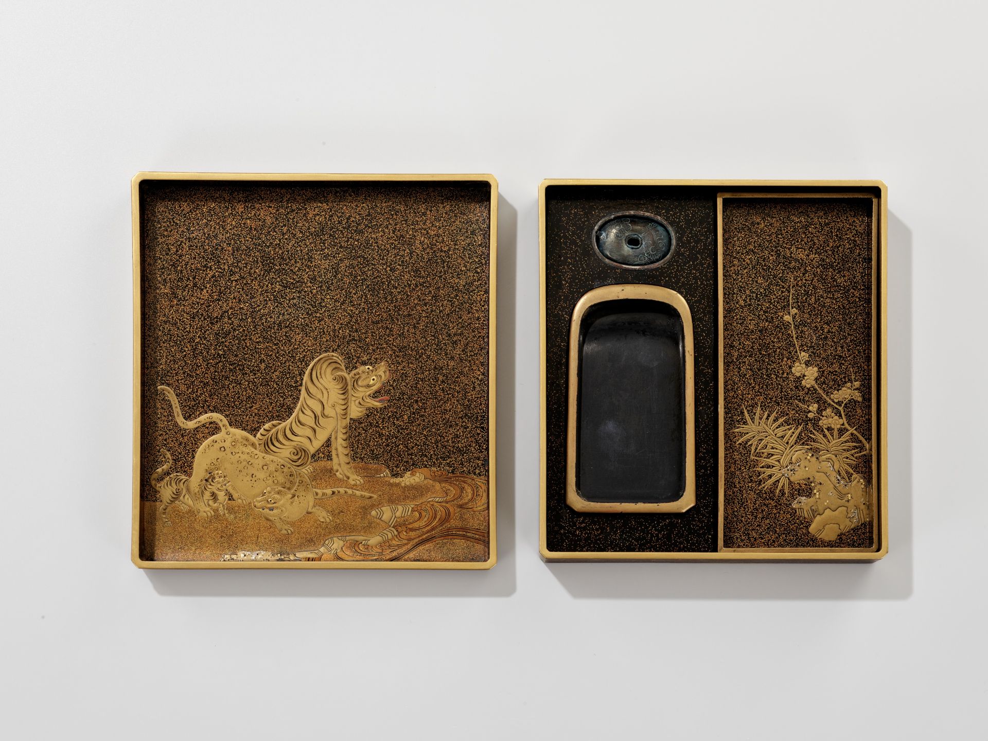 A FINE AND RARE GOLD LACQUER SUZURIBAKO DEPICTING A DRAGON, TIGERS, AND A LEOPARD (FEMALE TIGER) - Image 2 of 12