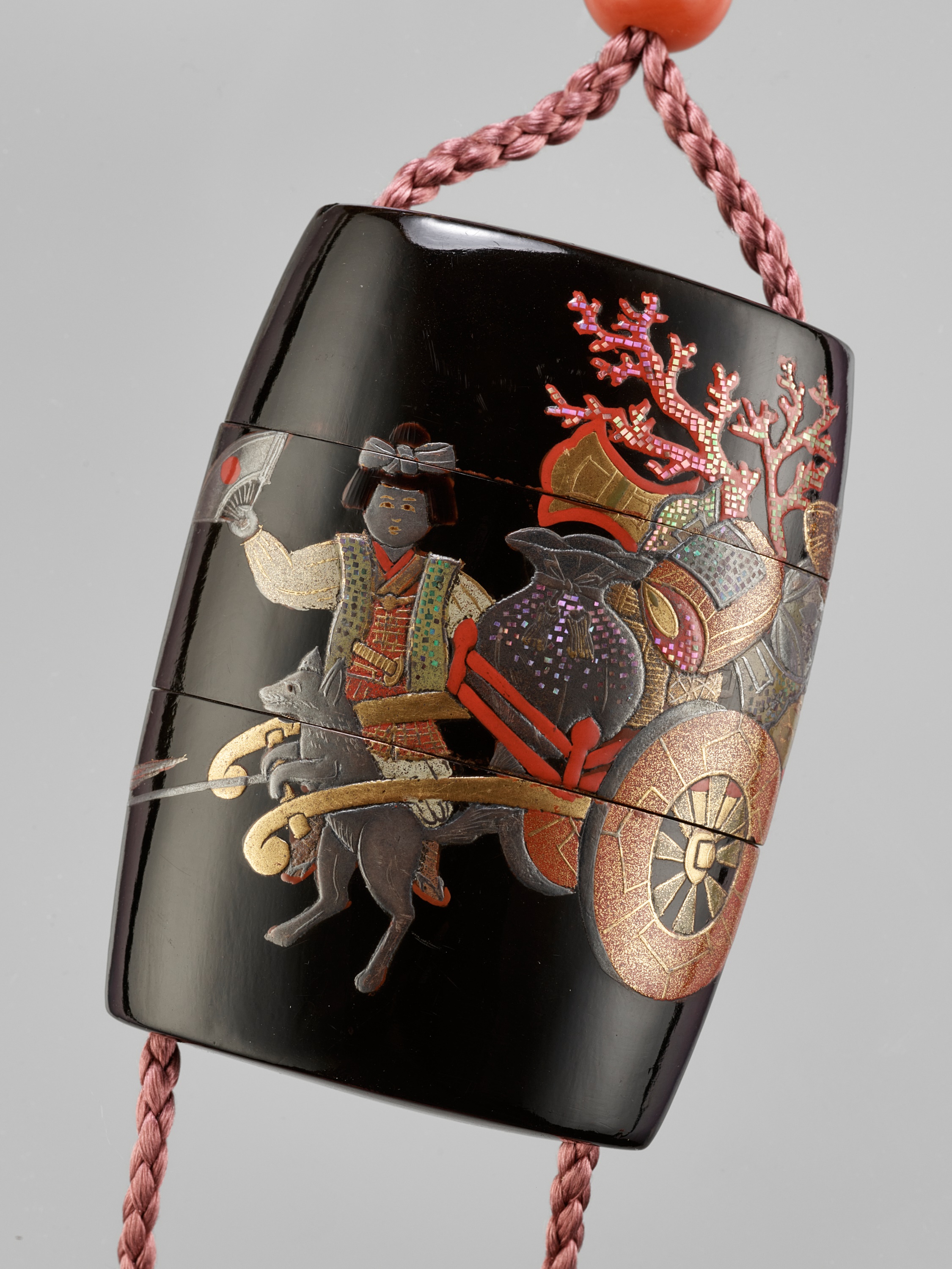 BIHO: A LACQUER TWO-CASE INRO DEPICTING MOMOTARO WITH HIS ANIMAL COMPANIONS AND TREASURE - Image 3 of 6