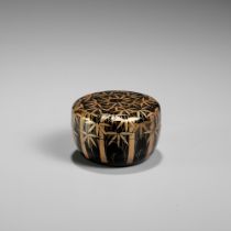 A BLACK AND GOLD LACQUER NATSUME (TEA CADDY) WITH BAMBOO