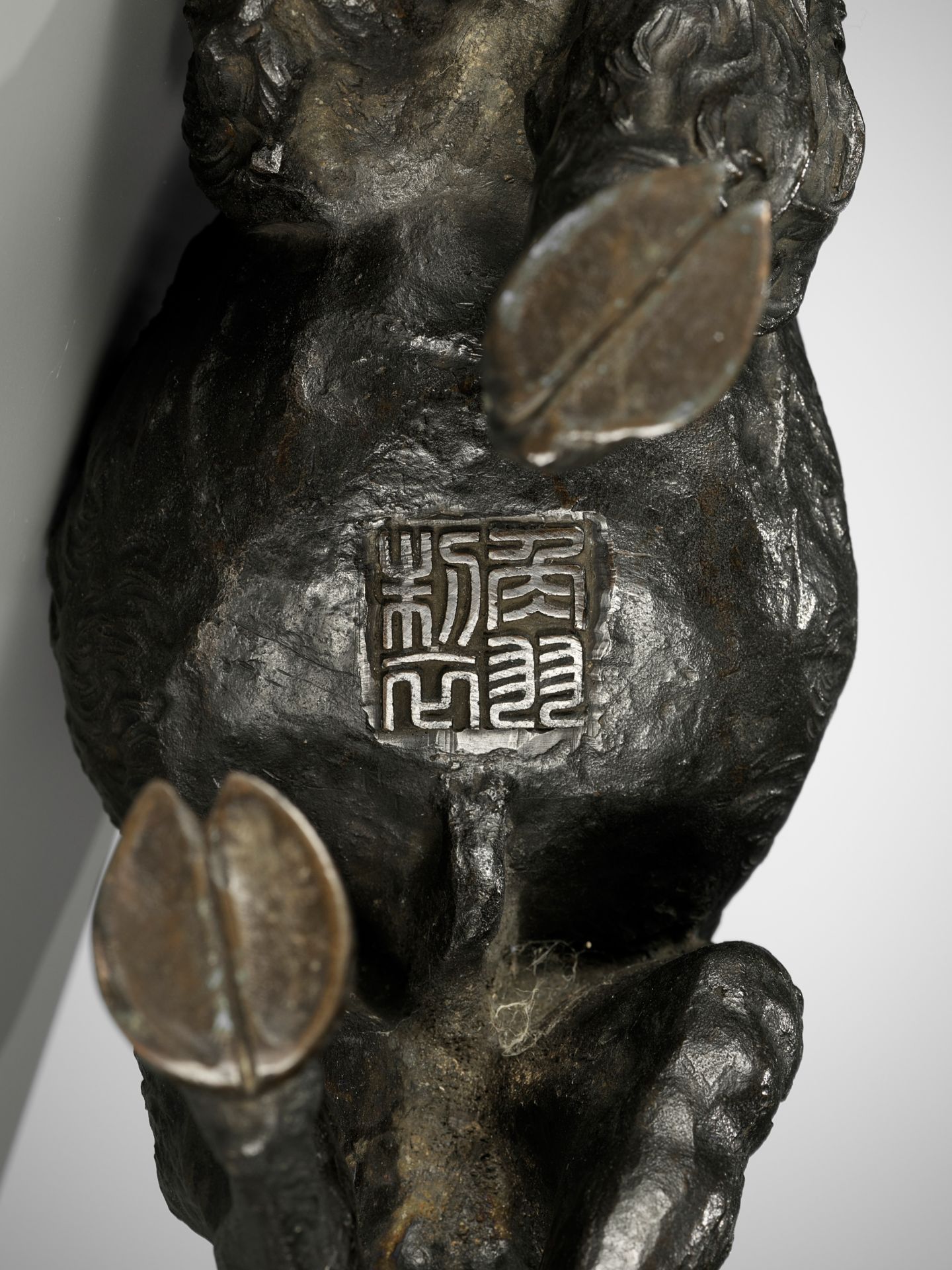 KAKUHA: A FINE BRONZE OKIMONO OF A STRIDING BACTRIAN CAMEL - Image 11 of 11