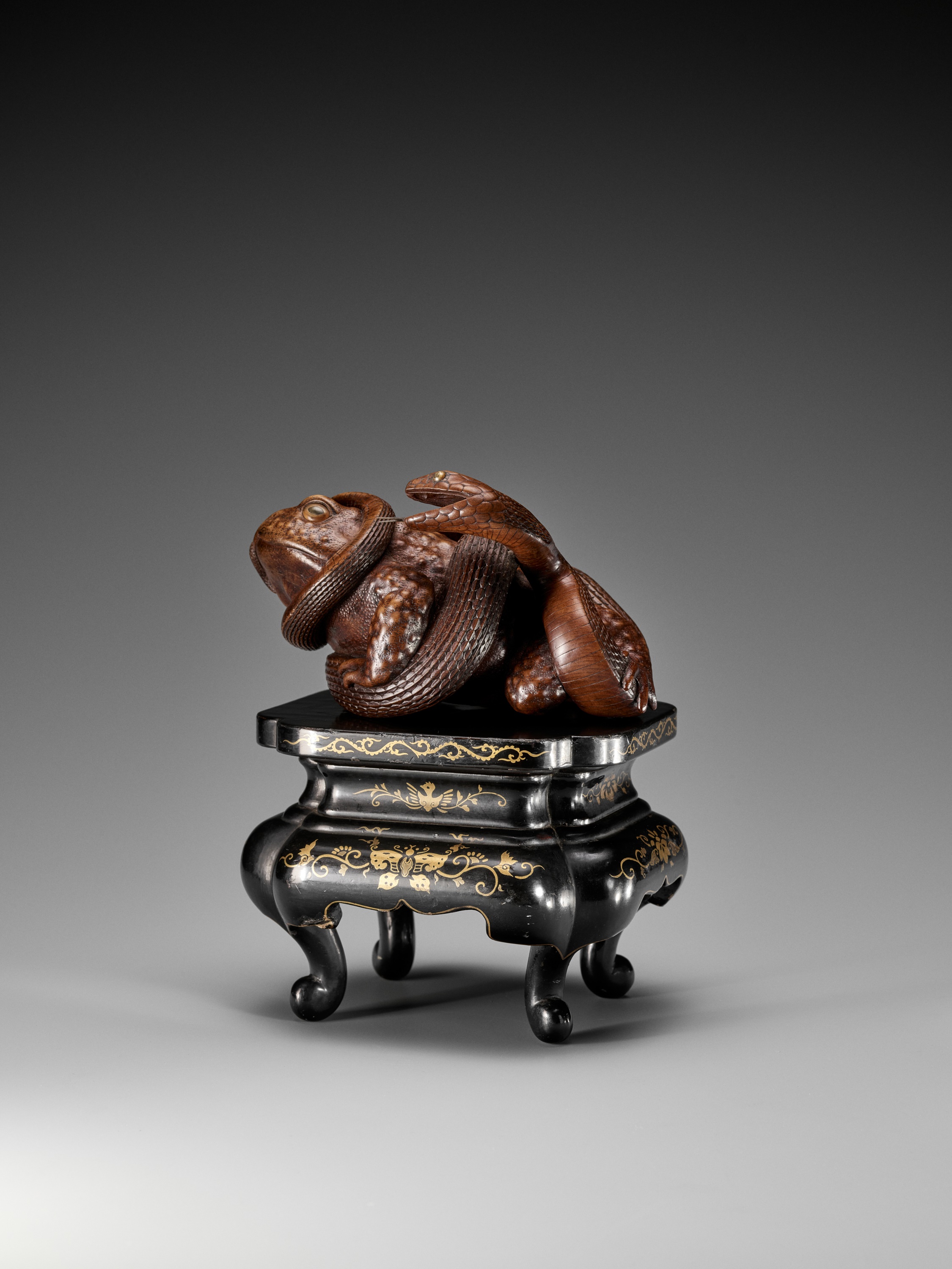 SUKENOBU: A MASTERFUL WOOD OKIMONO OF A TOAD AND SNAKE - Image 6 of 21