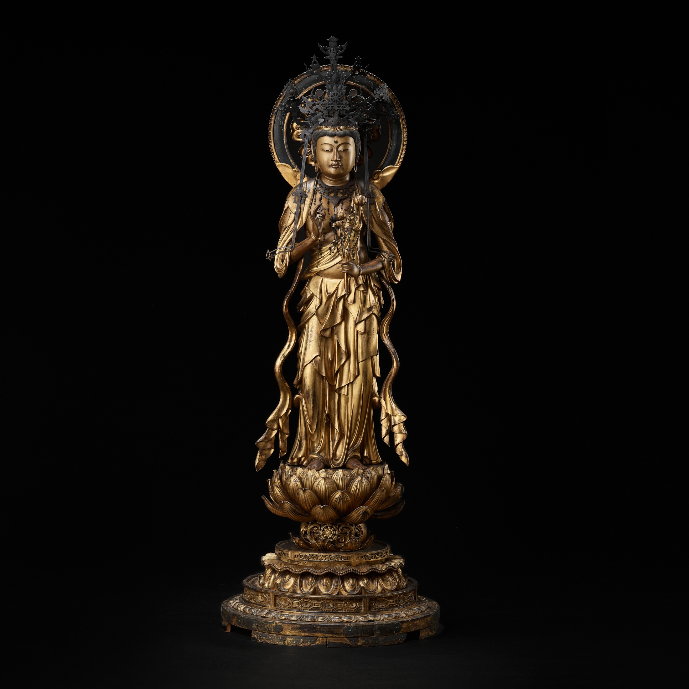 AN EXCEPTIONAL AND MONUMENTAL GILT WOOD FIGURE OF SEISHI BOSATSU