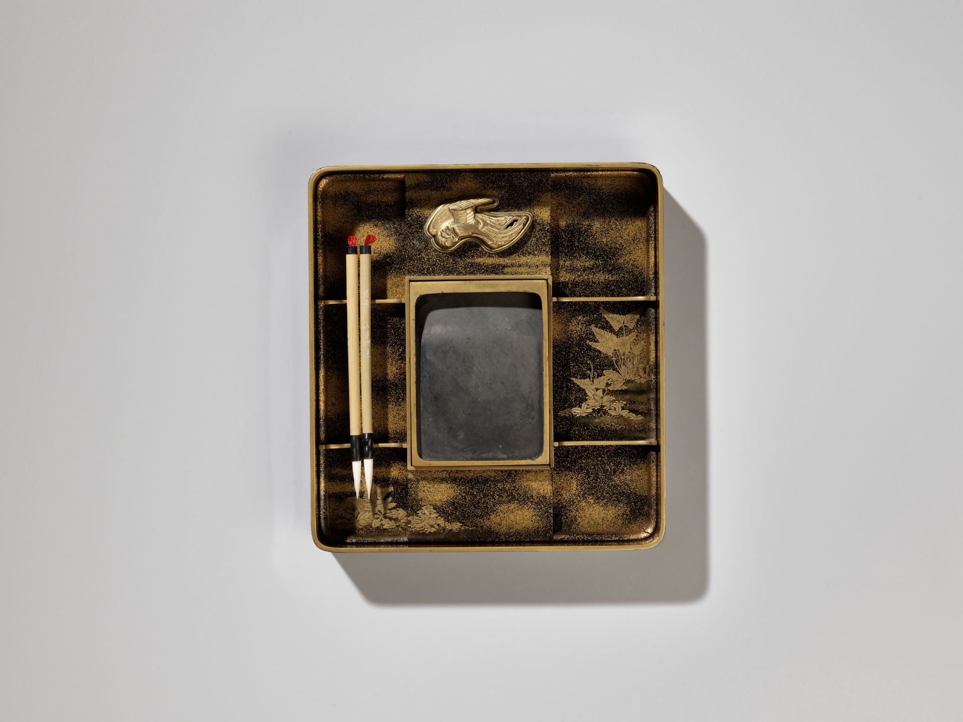 A BLACK AND GOLD LACQUER SUZURIBAKO WITH A SHORELINE LANDSCAPE AND RED-CRESTED CRANES - Image 4 of 15