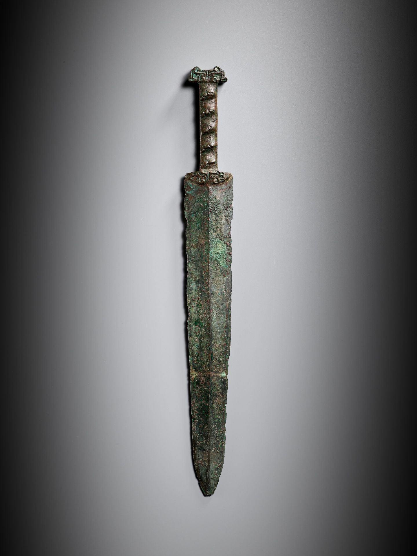 A RARE BRONZE SWORD, JIAN, WARRING STATES PERIOD - Image 2 of 14