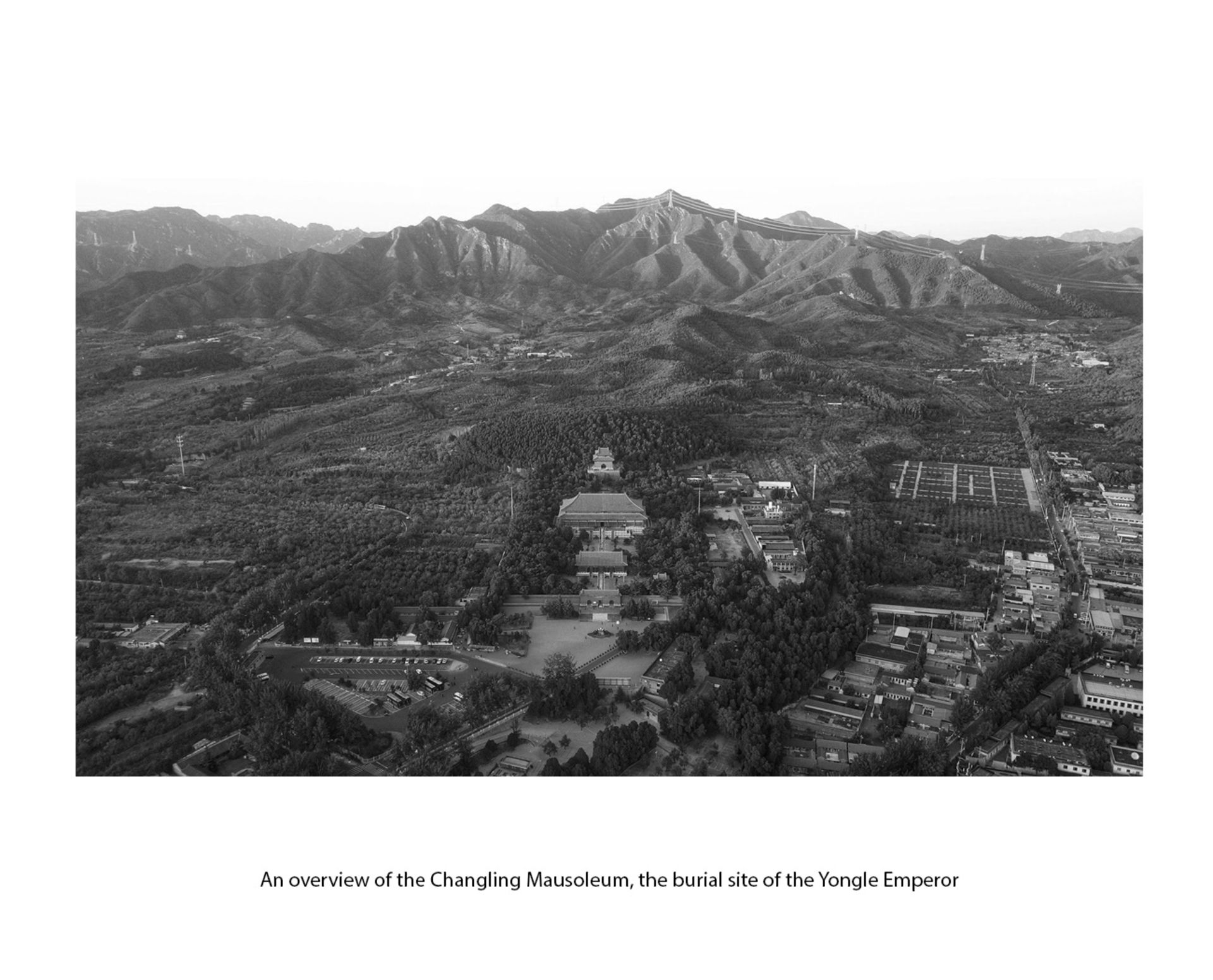 THE MING TOMBS', QING DYNASTY - Bild 5 aus 11