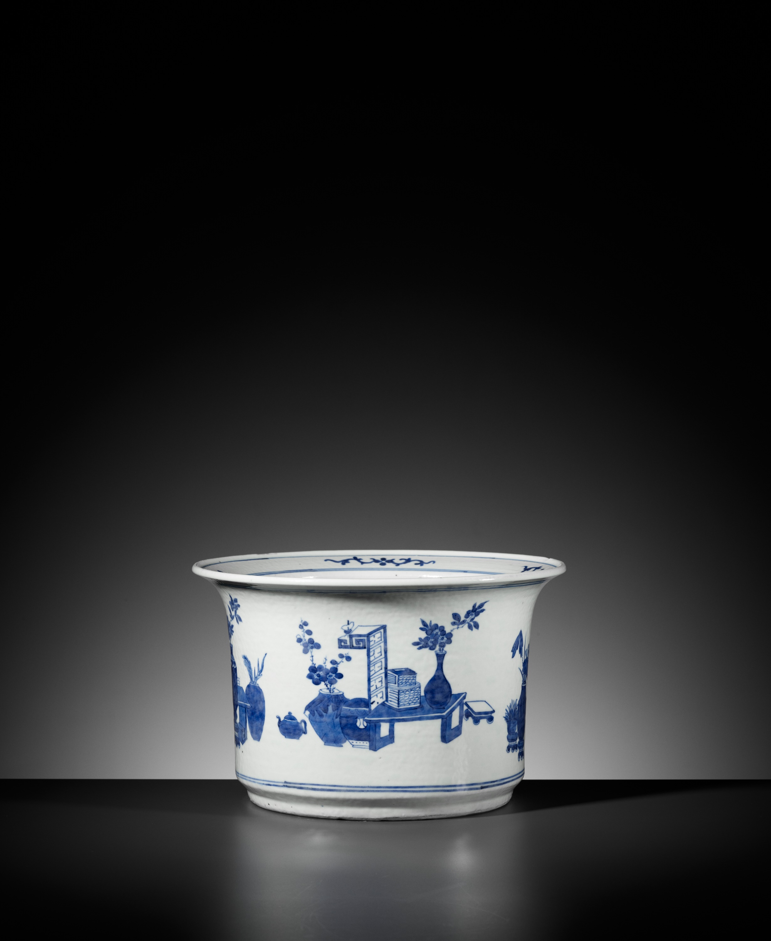 A BLUE AND WHITE 'HUNDRED TREASURES' JARDINIERE, QING DYNASTY - Image 3 of 7