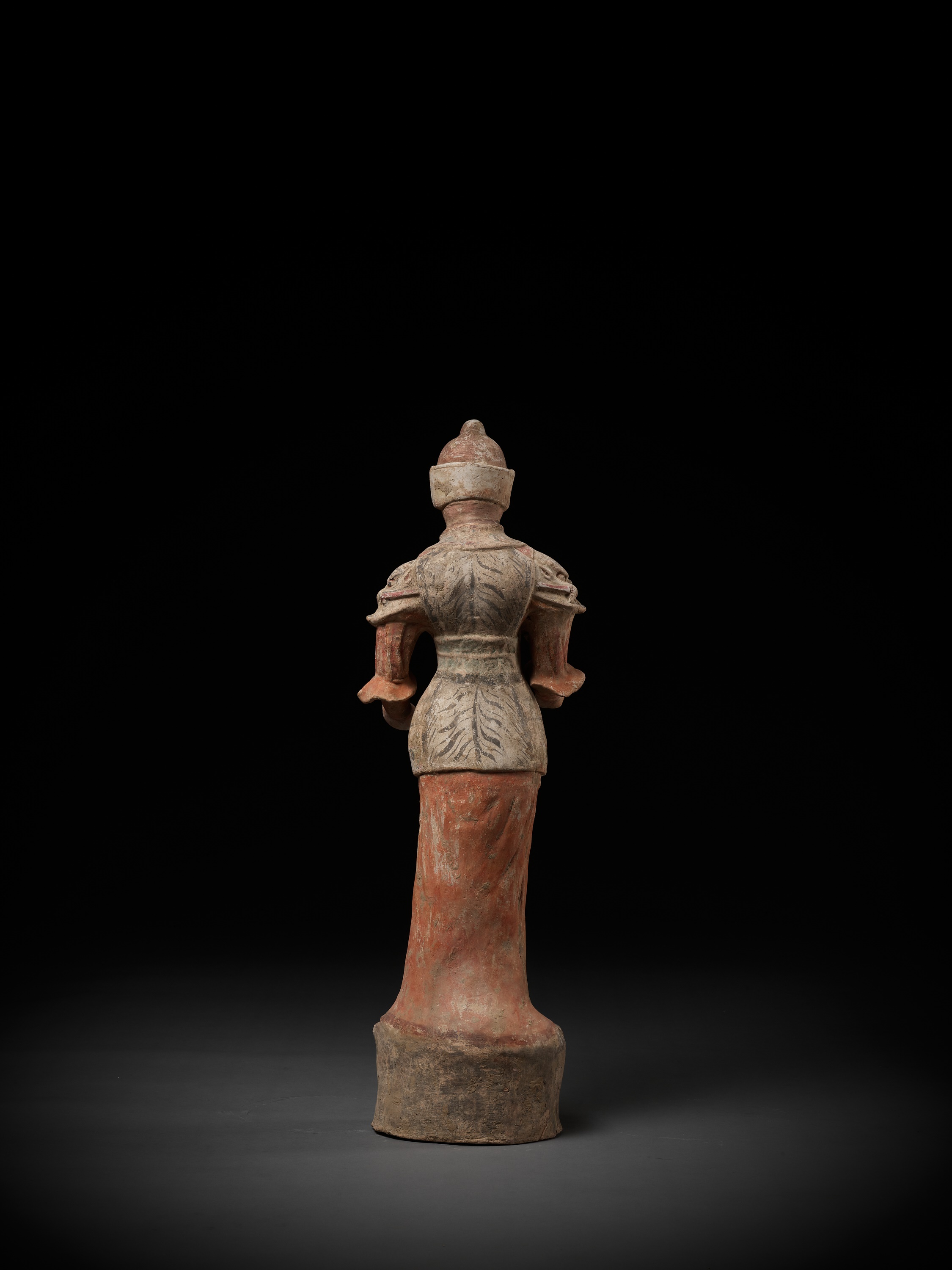 A MASSIVE PAINTED POTTERY FIGURE OF A LOKAPALA, TANG DYNASTY - Image 7 of 11