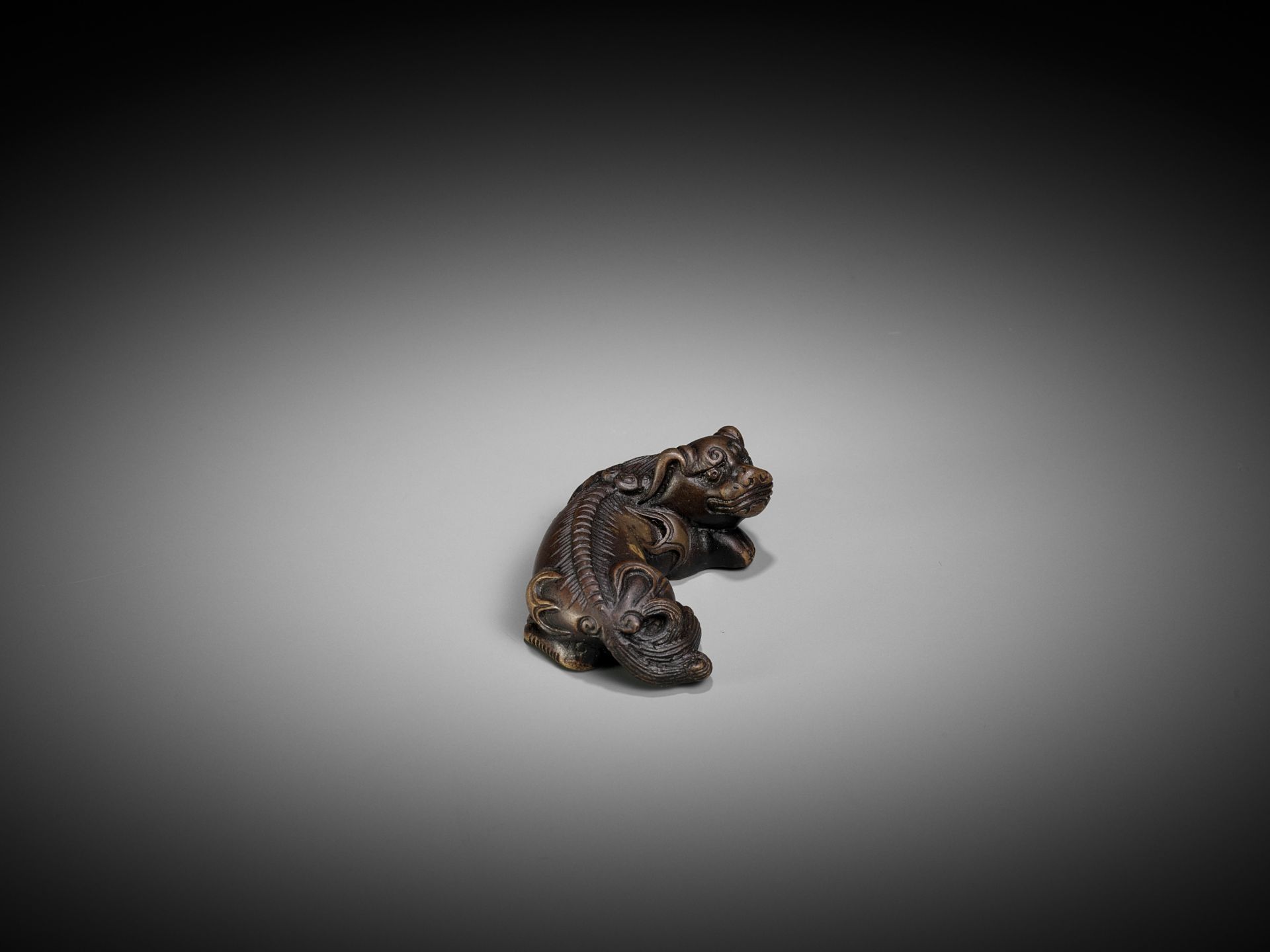 A BRONZE 'BUDDHIST LION' WEIGHT, MING DYNASTY - Image 6 of 8