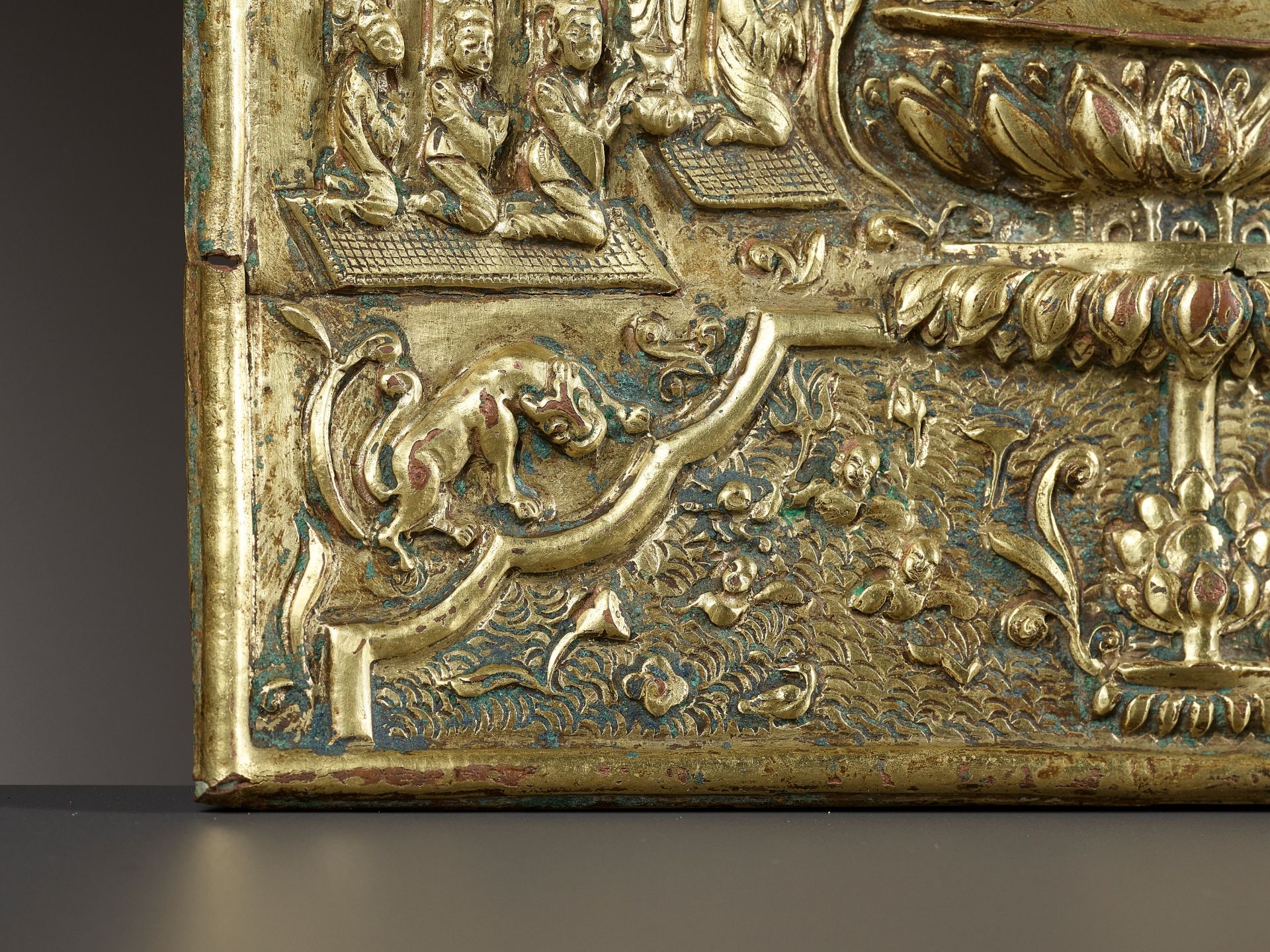 A LARGE AND IMPORTANT BUDDHIST VOTIVE PLAQUE, GILT COPPER REPOUSSE, EARLY TANG DYNASTY - Image 16 of 21