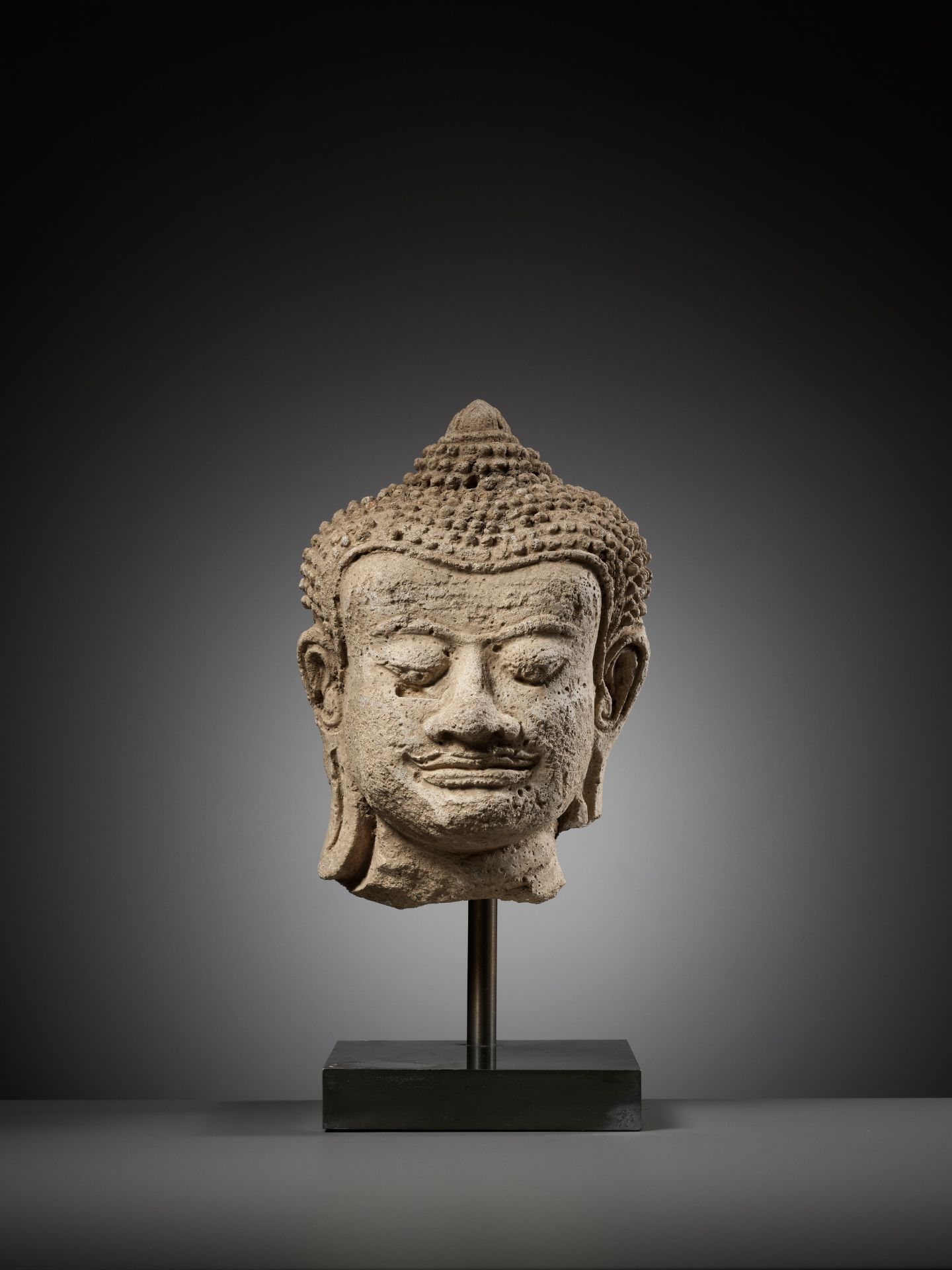 A HARIPUNJAYA STUCCO HEAD OF BUDDHA, THAILAND, 11TH-13TH CENTURY - Image 2 of 9