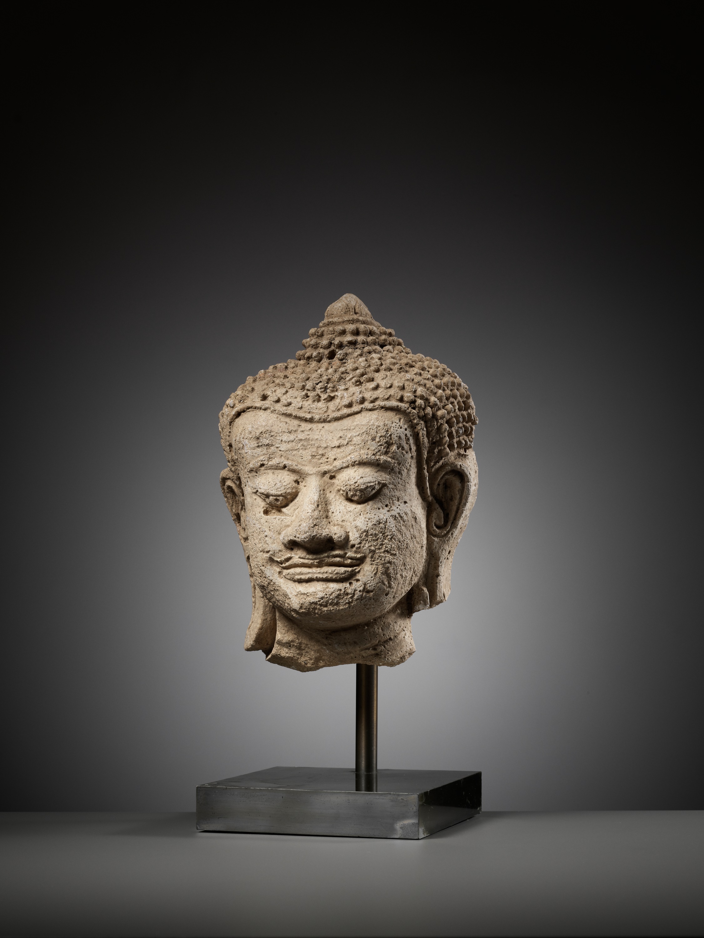 A HARIPUNJAYA STUCCO HEAD OF BUDDHA, THAILAND, 11TH-13TH CENTURY - Image 3 of 9