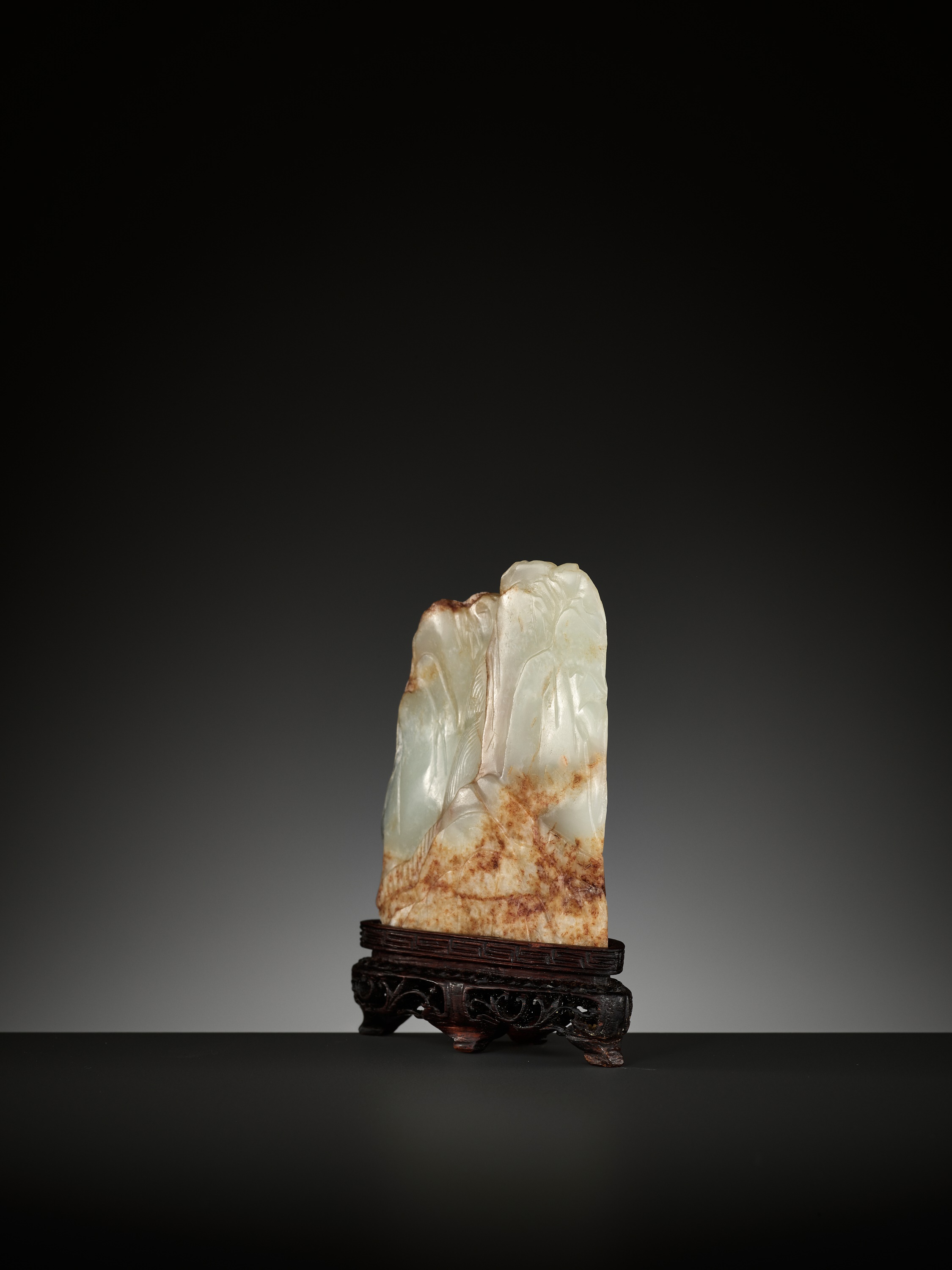 A CELADON AND RUSSET JADE MINIATURE MOUNTAIN, QING DYNASTY - Image 7 of 10