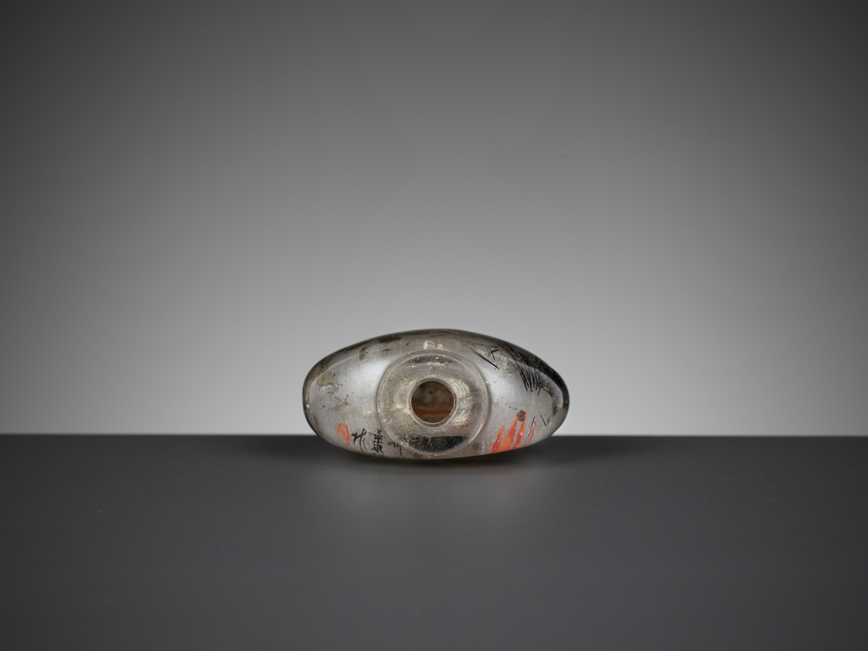 AN INSIDE-PAINTED HAIR CRYSTAL 'FISH' SNUFF BOTTLE, BY YE ZHONGSAN, DATED 1916 - Image 7 of 10