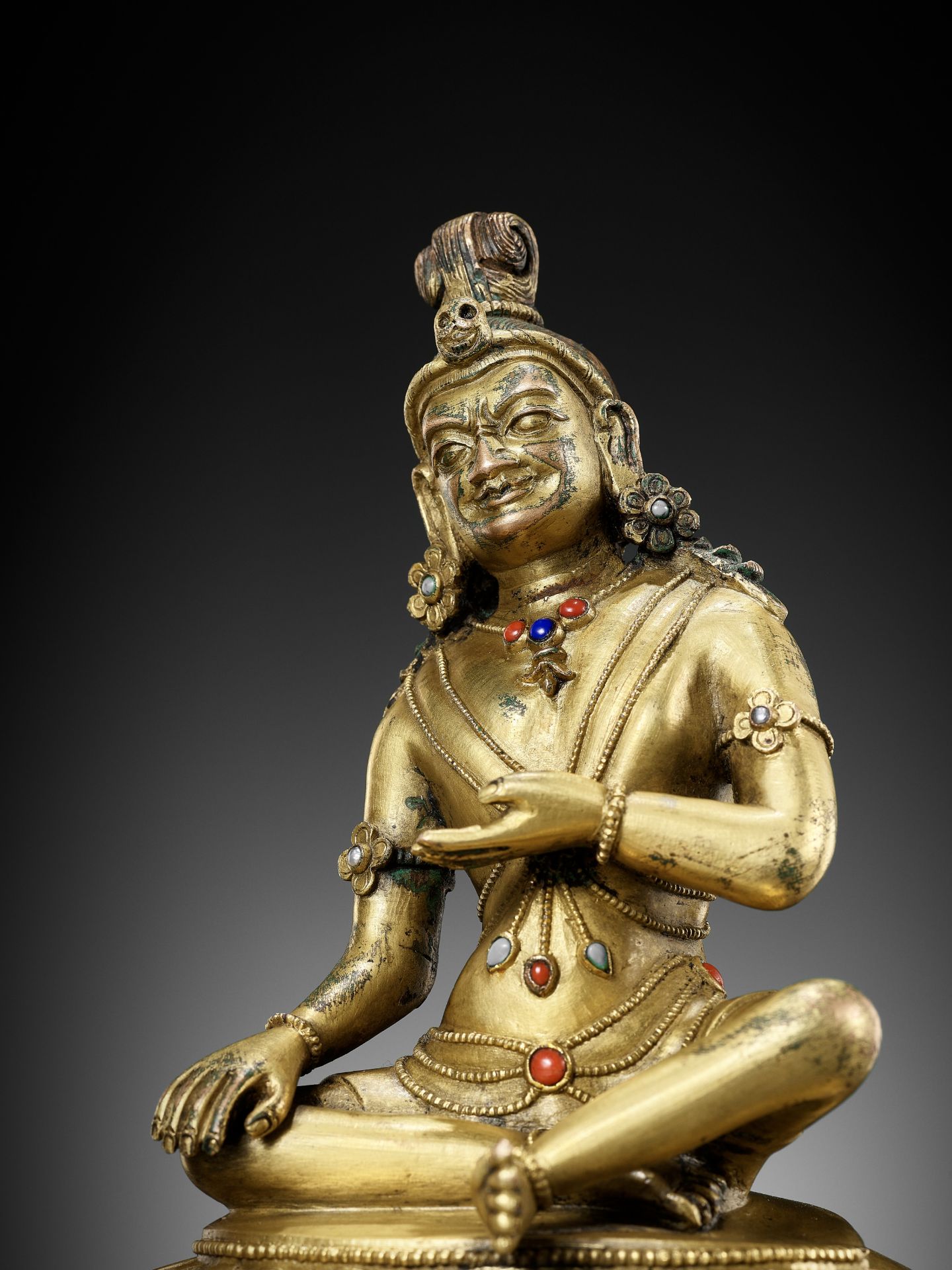 A BRONZE FIGURE OF A MAHASIDDHA - Image 3 of 12