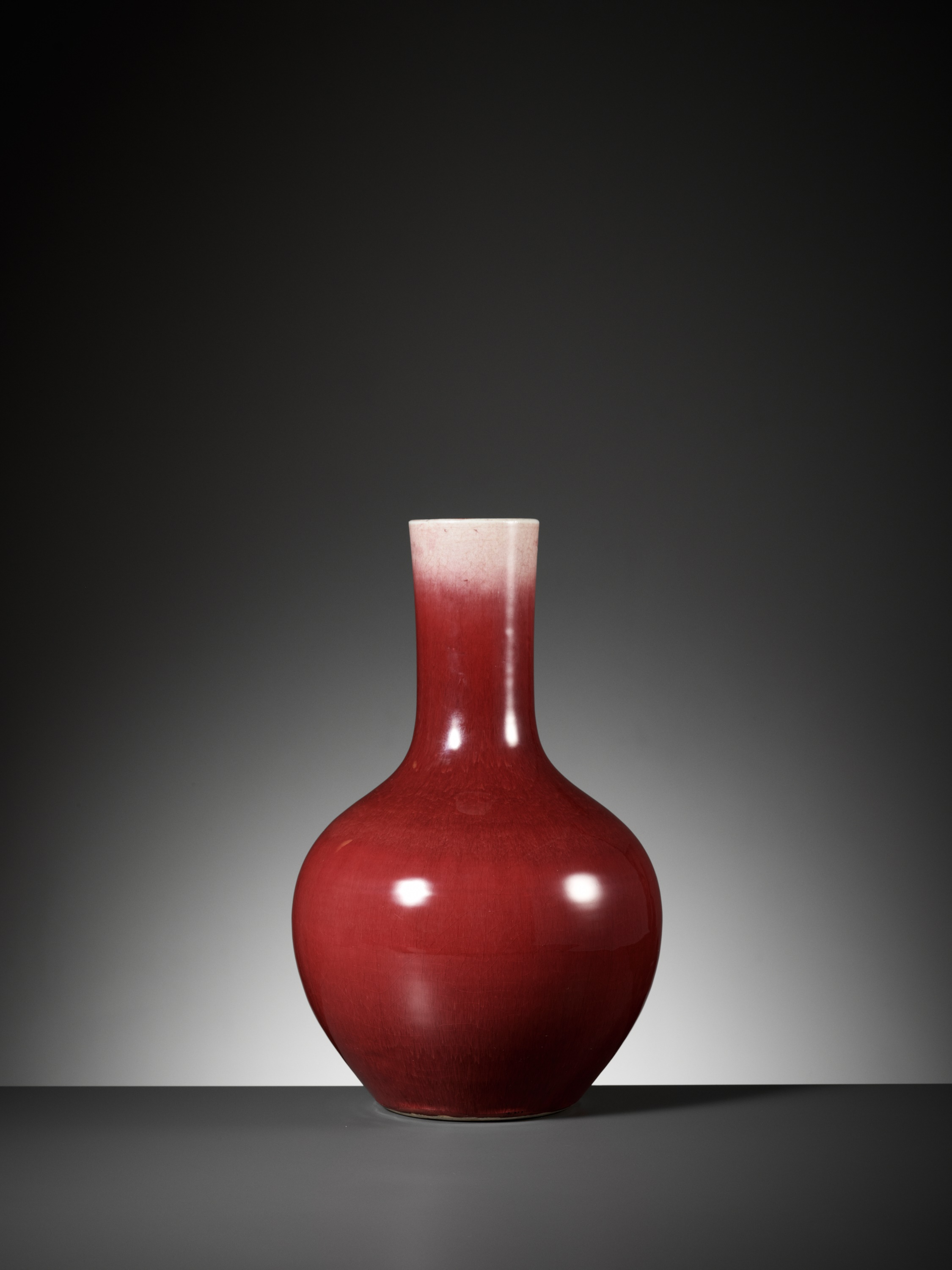 A LANGYAO VASE, TIANQIUPING, QING DYNASTY - Image 5 of 8