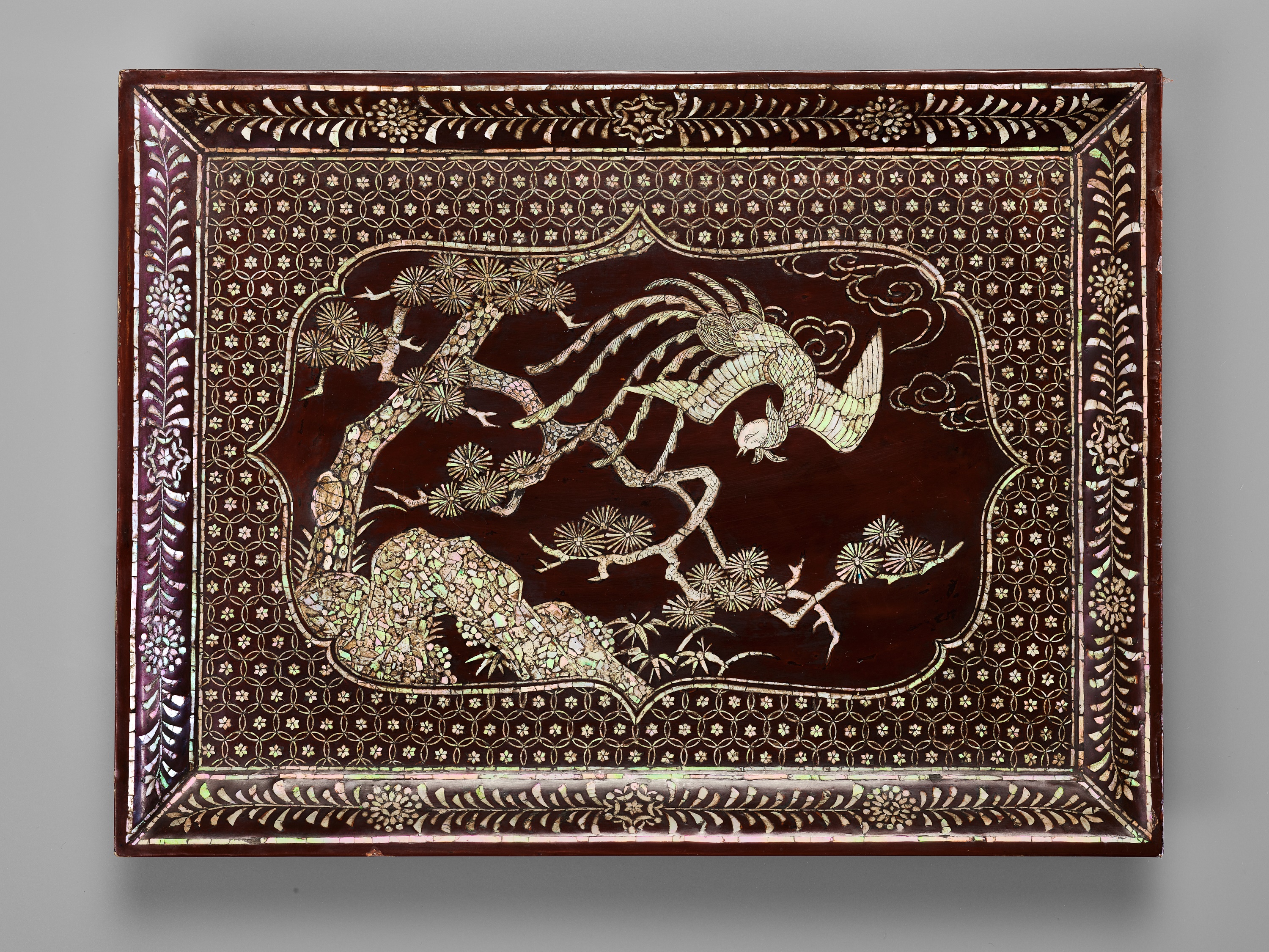A RARE INLAID LACQUER 'PHOENIX' TRAY, MING DYNASTY - Image 7 of 8