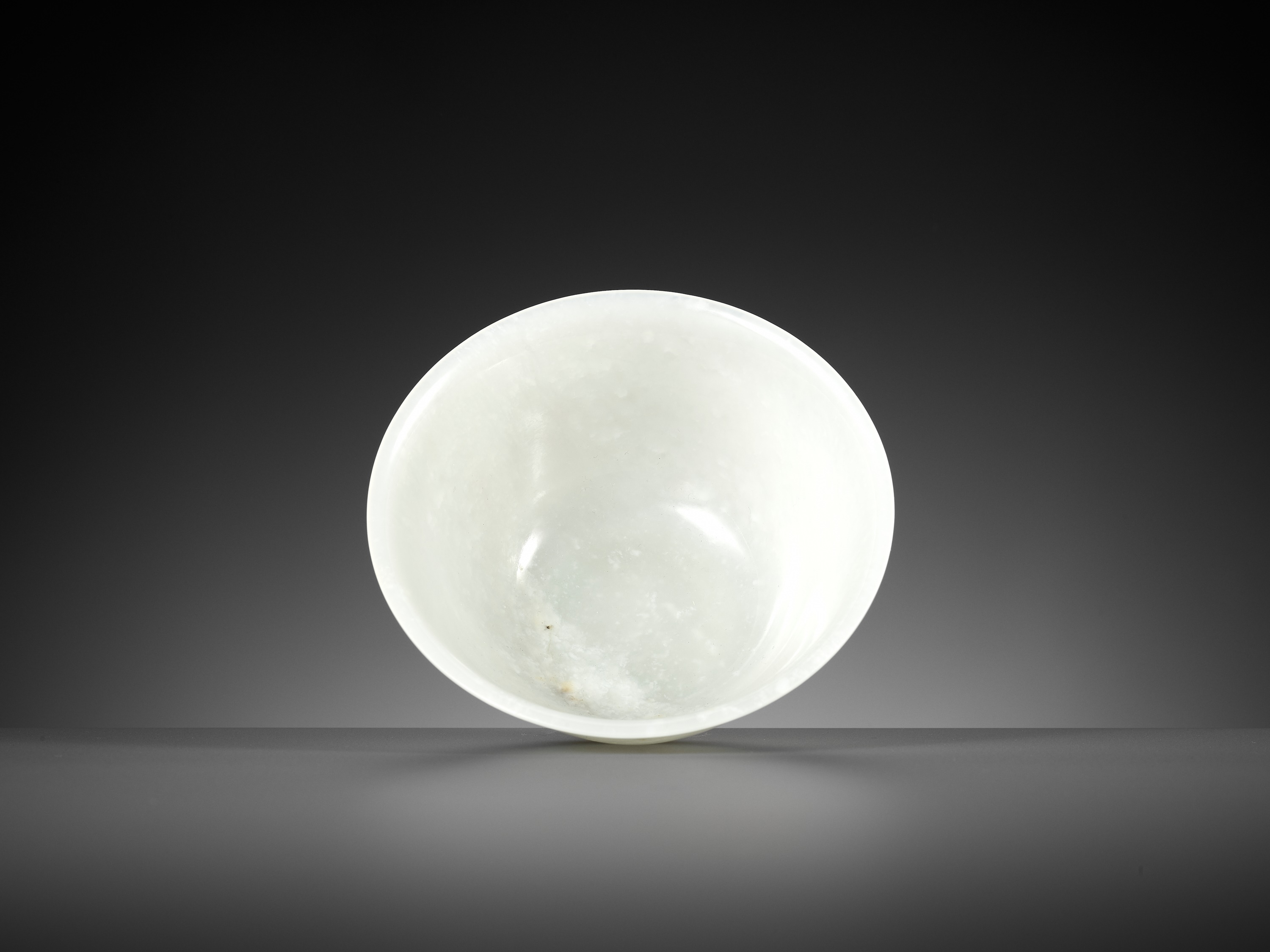 A WHITE JADE BOWL, QIANLONG PERIOD - Image 8 of 10