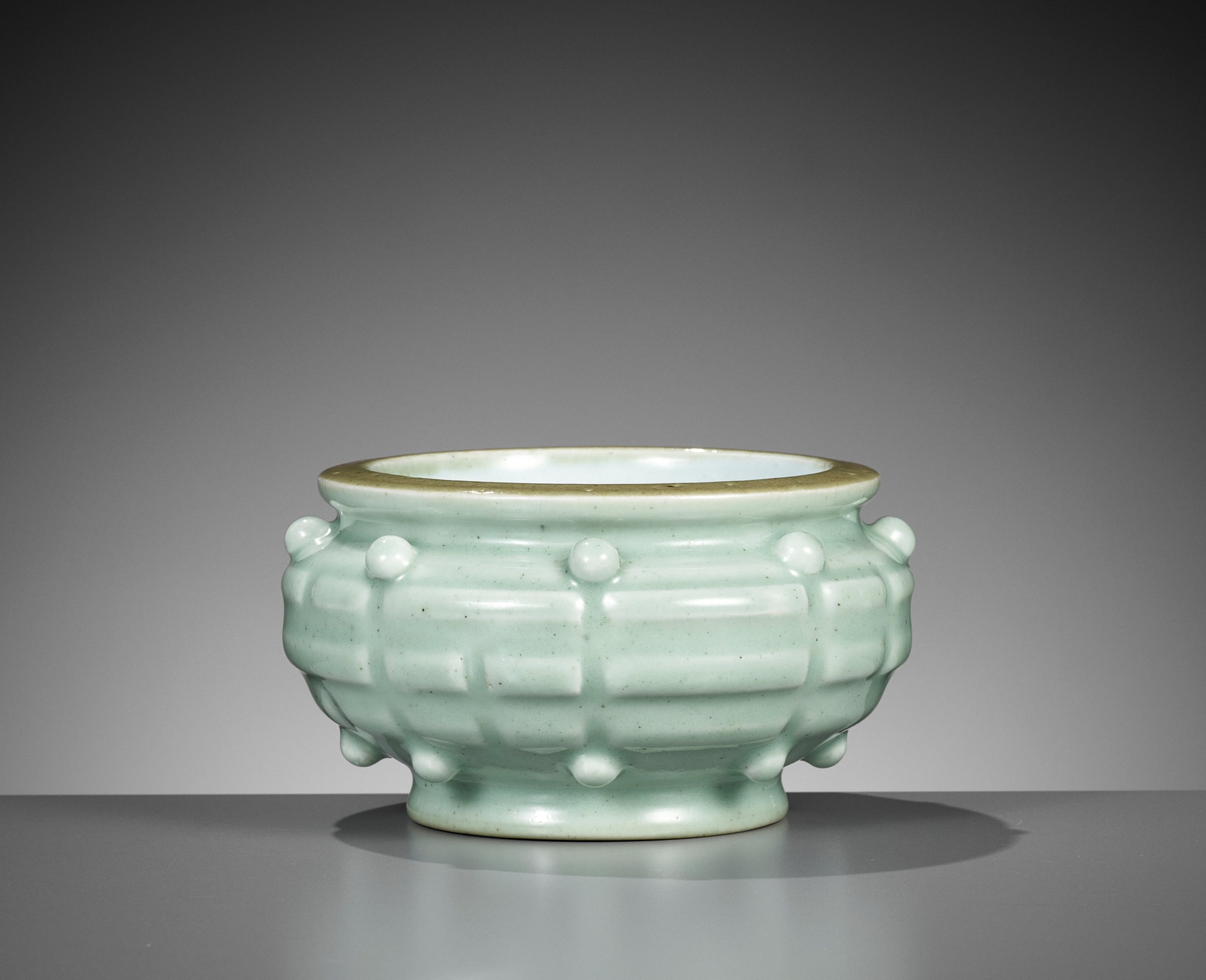 A CELADON GLAZED BAGUA CENSER, EARLY QING DYNASTY