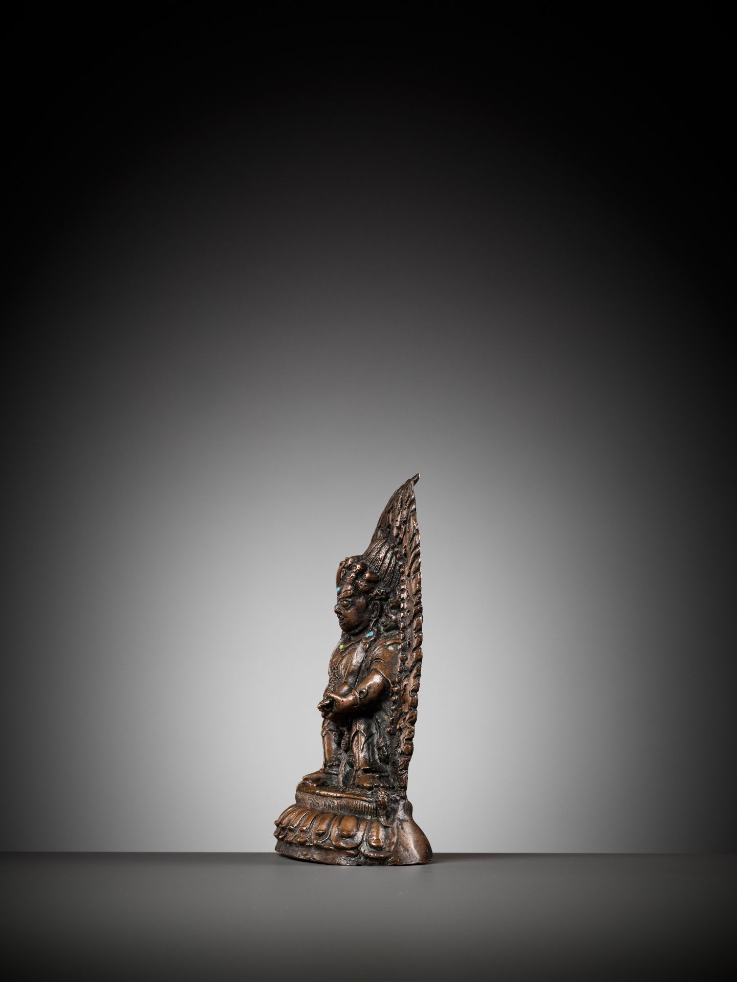 A COPPER ALLOY FIGURE OF VAJRAPANI - Image 6 of 10