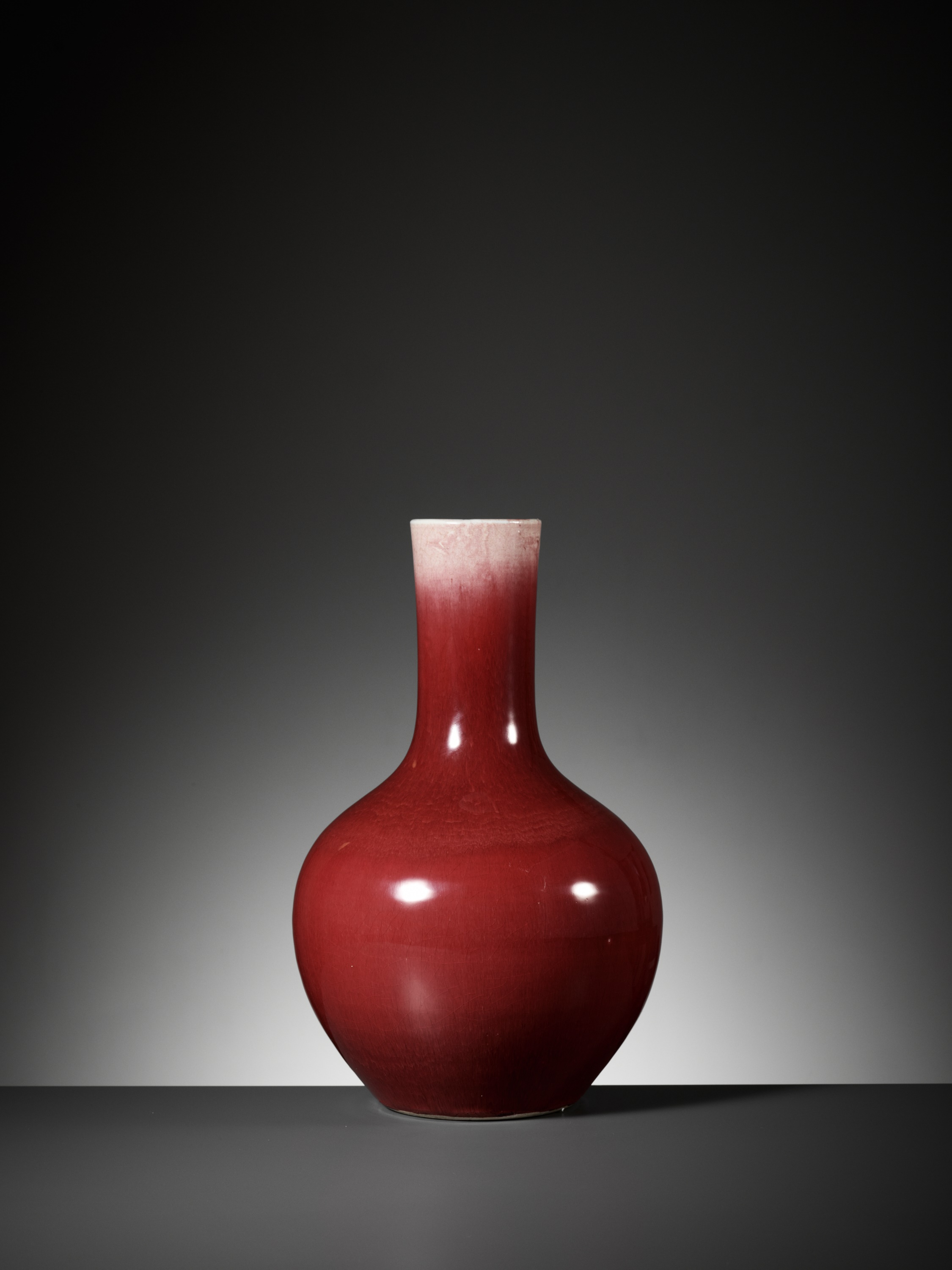 A LANGYAO VASE, TIANQIUPING, QING DYNASTY - Image 6 of 8