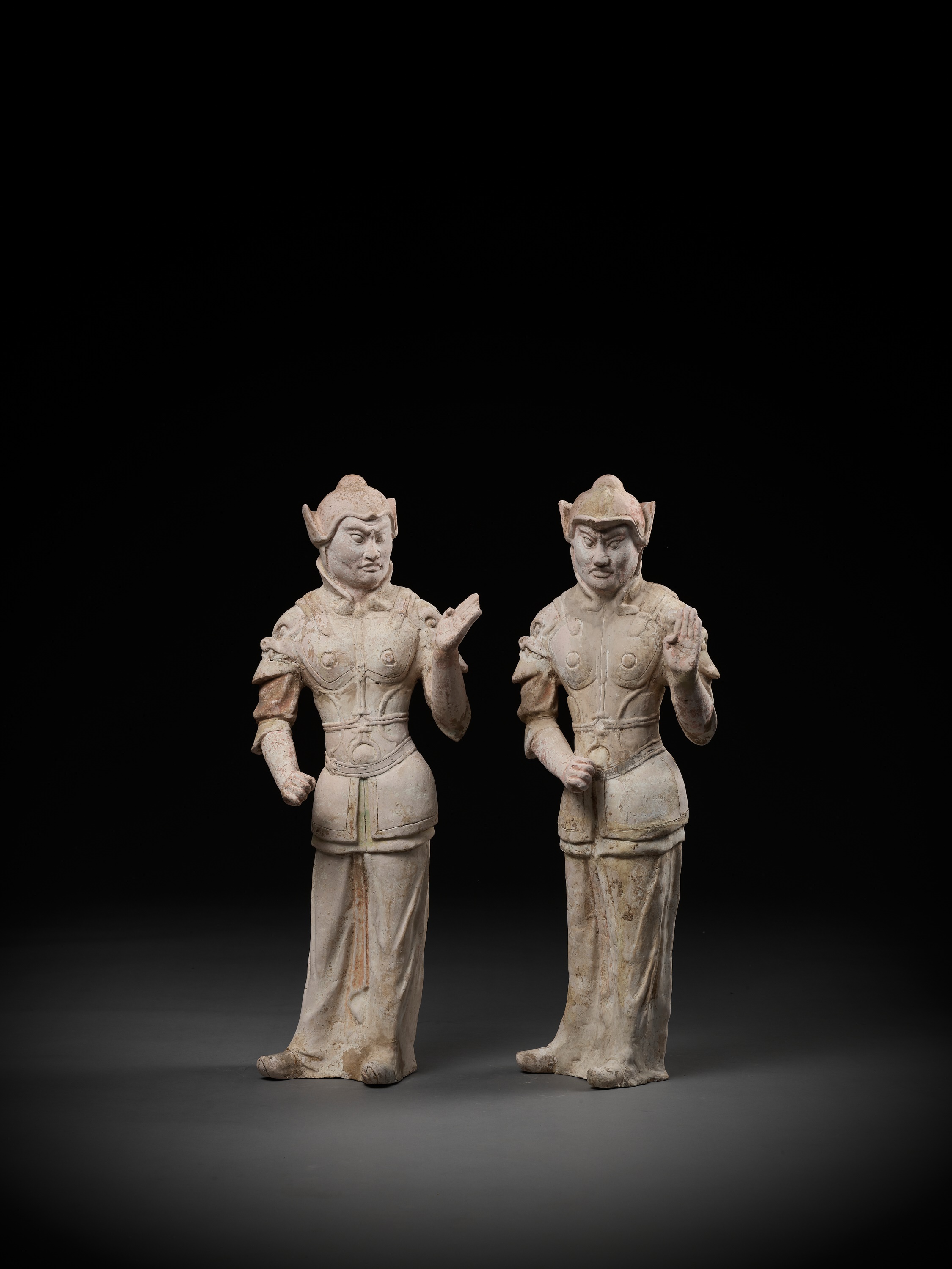 A PAIR OF LARGE POTTERY GUARDIAN FIGURES, WUSHIYONG, TANG DYNASTY - Image 7 of 12