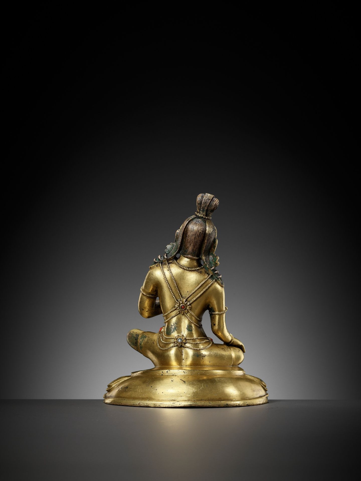 A BRONZE FIGURE OF A MAHASIDDHA - Image 9 of 12