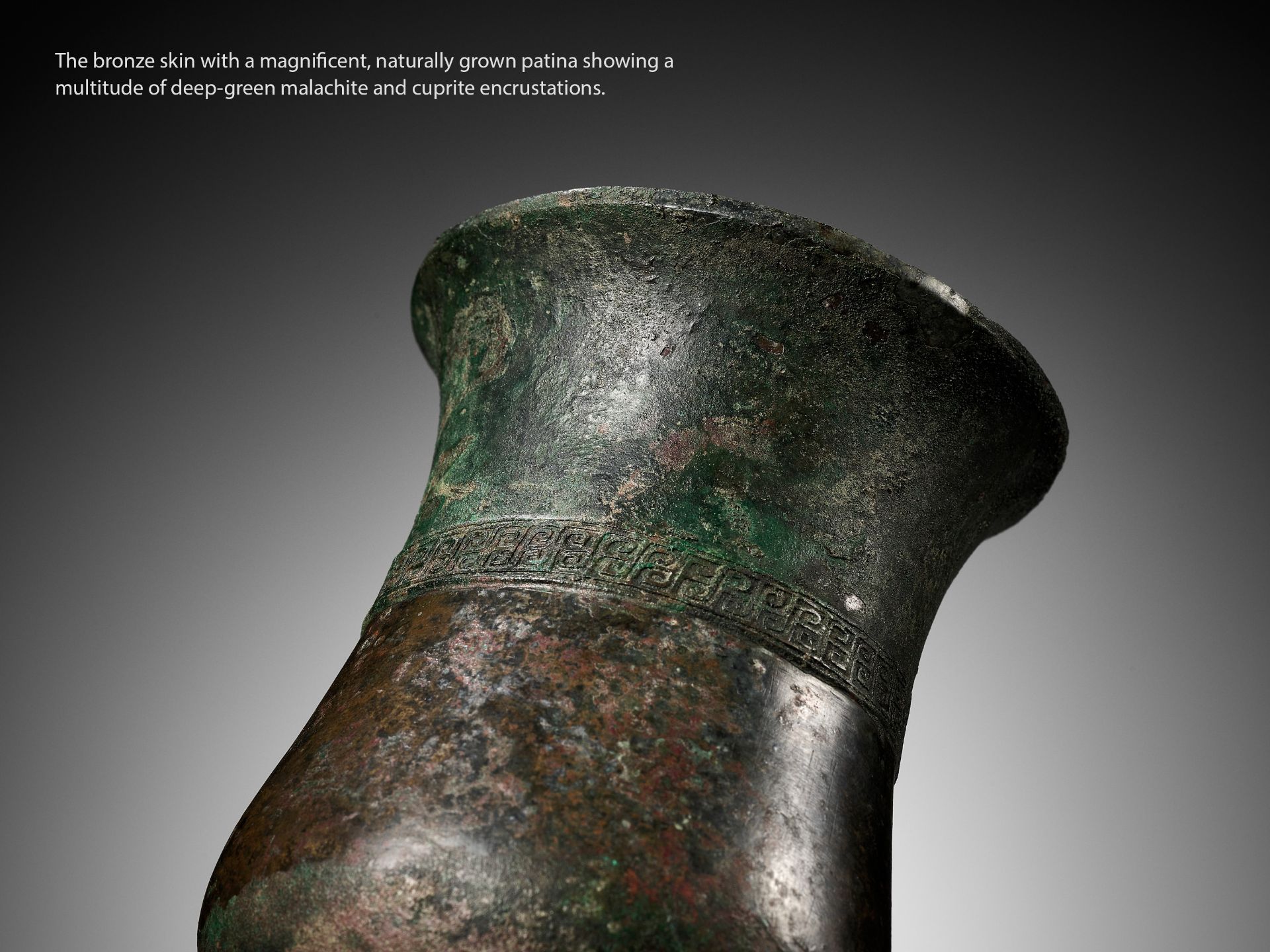 AN ARCHAIC BRONZE RITUAL WINE VESSEL, ZHI, LATE SHANG TO EARLY WESTERN ZHOU DYNASTY - Image 2 of 21